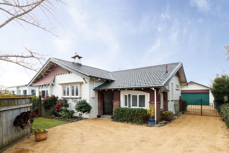 House 25 North Street, Palmerston North Central, ManawatuWanganui