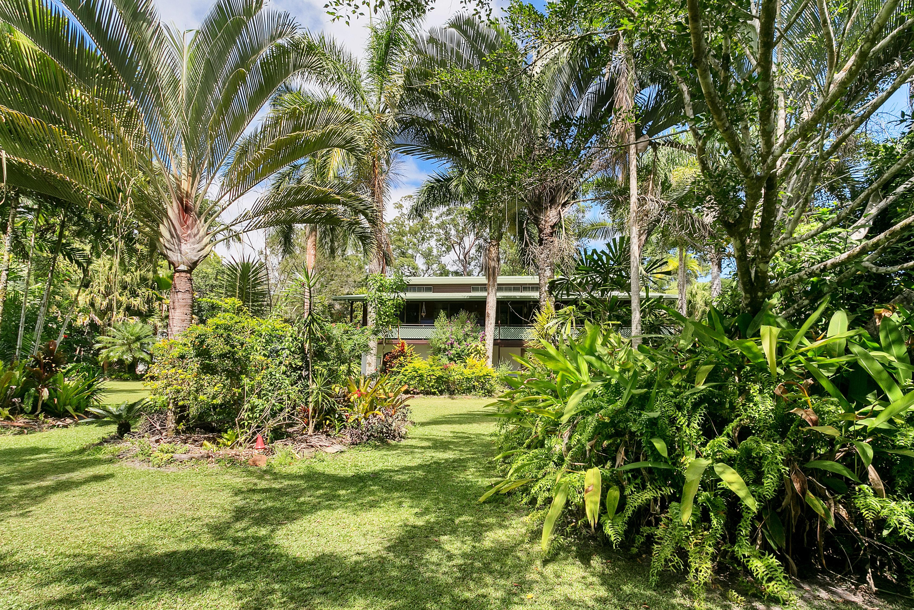 10 Fairyland Road, Kuranda QLD 4881