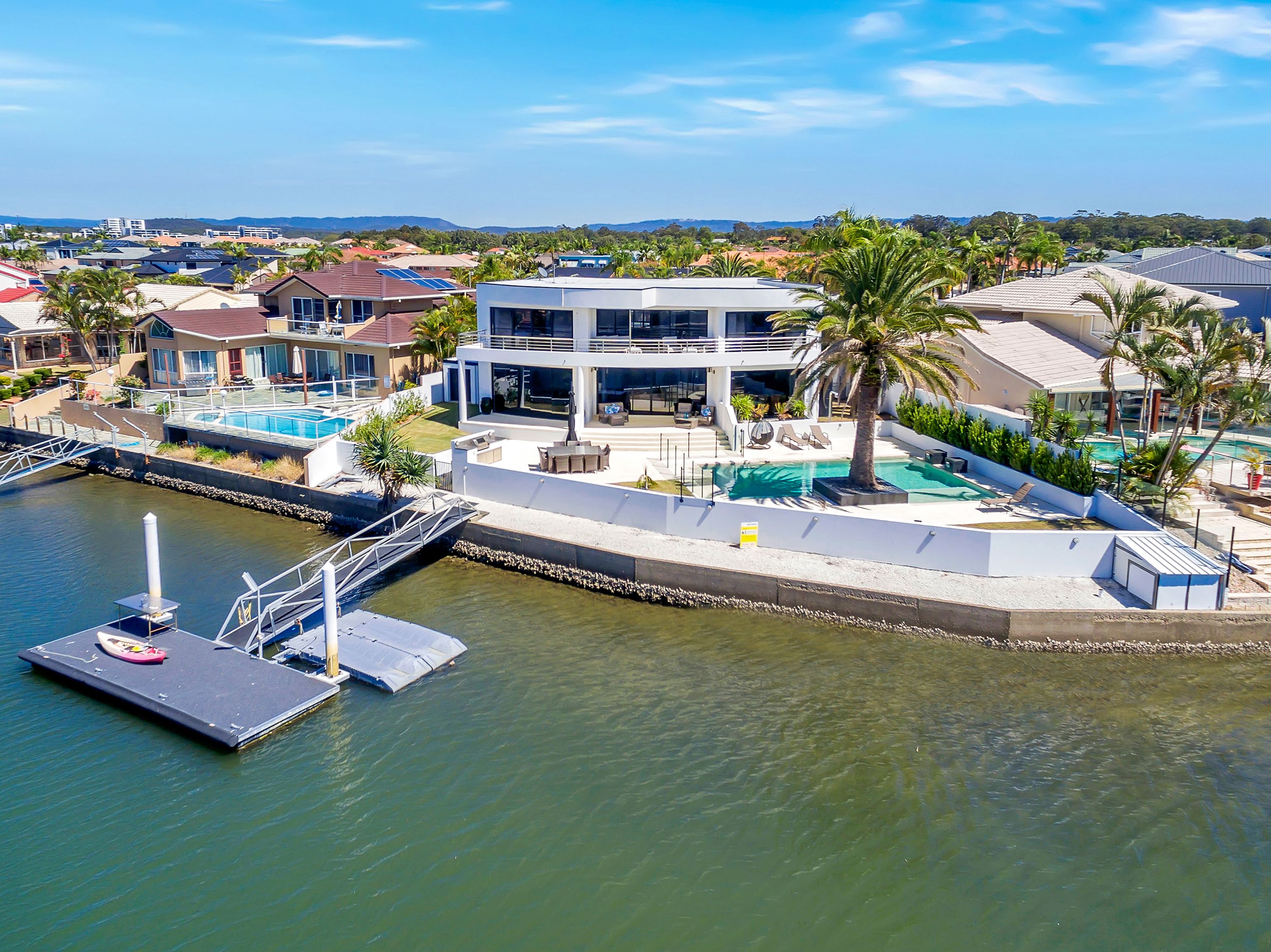 21 Nirvana Court, Runaway Bay QLD 4216