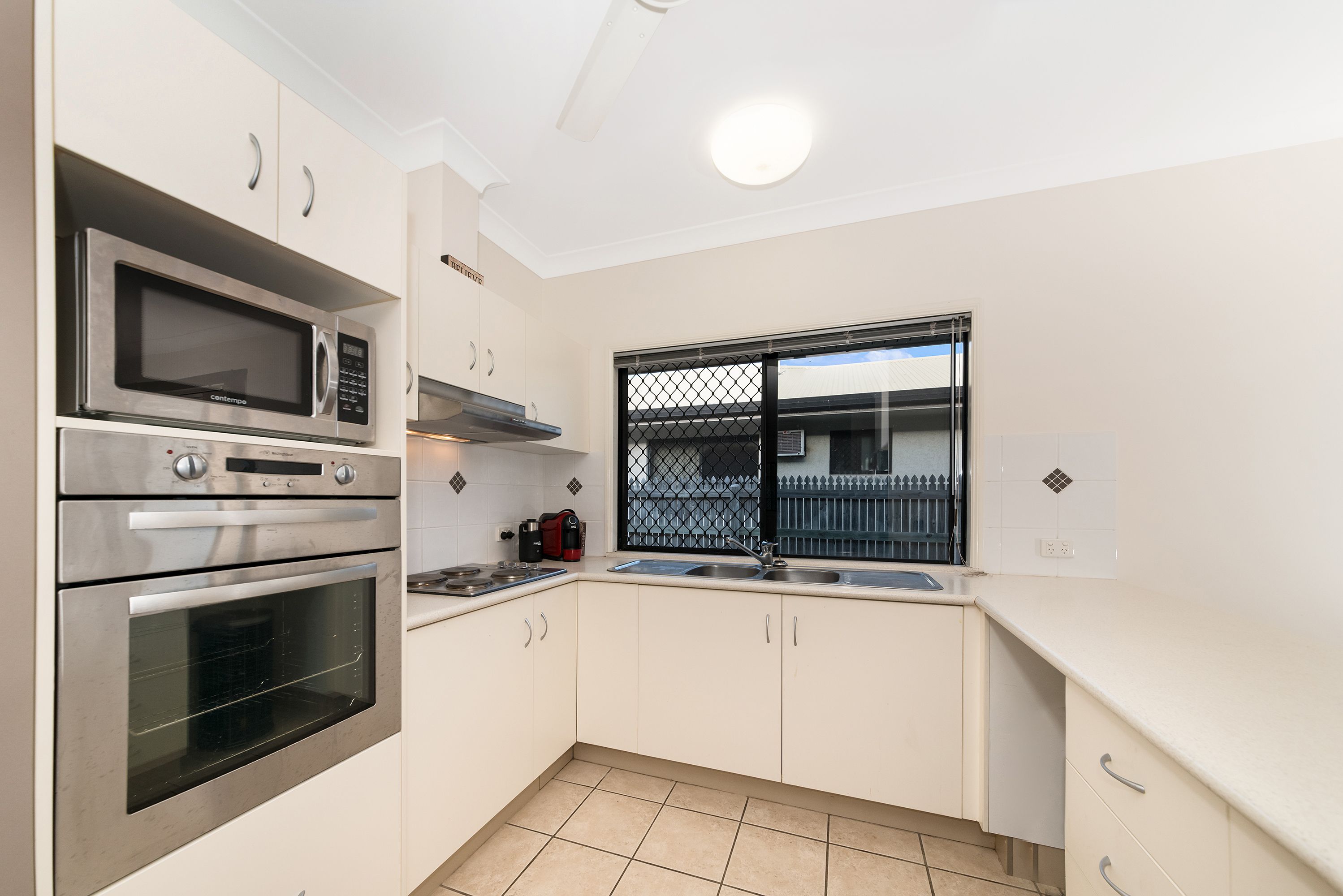 23 Lakewood Avenue, Kirwan, QLD 4817