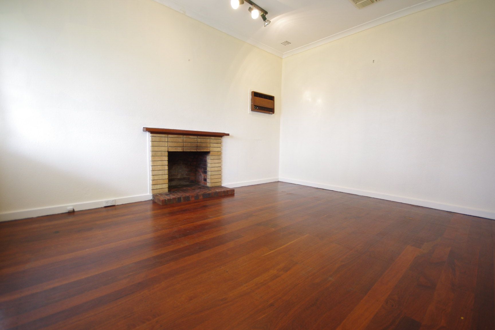16 Selhurst Way, Balga, WA 6061