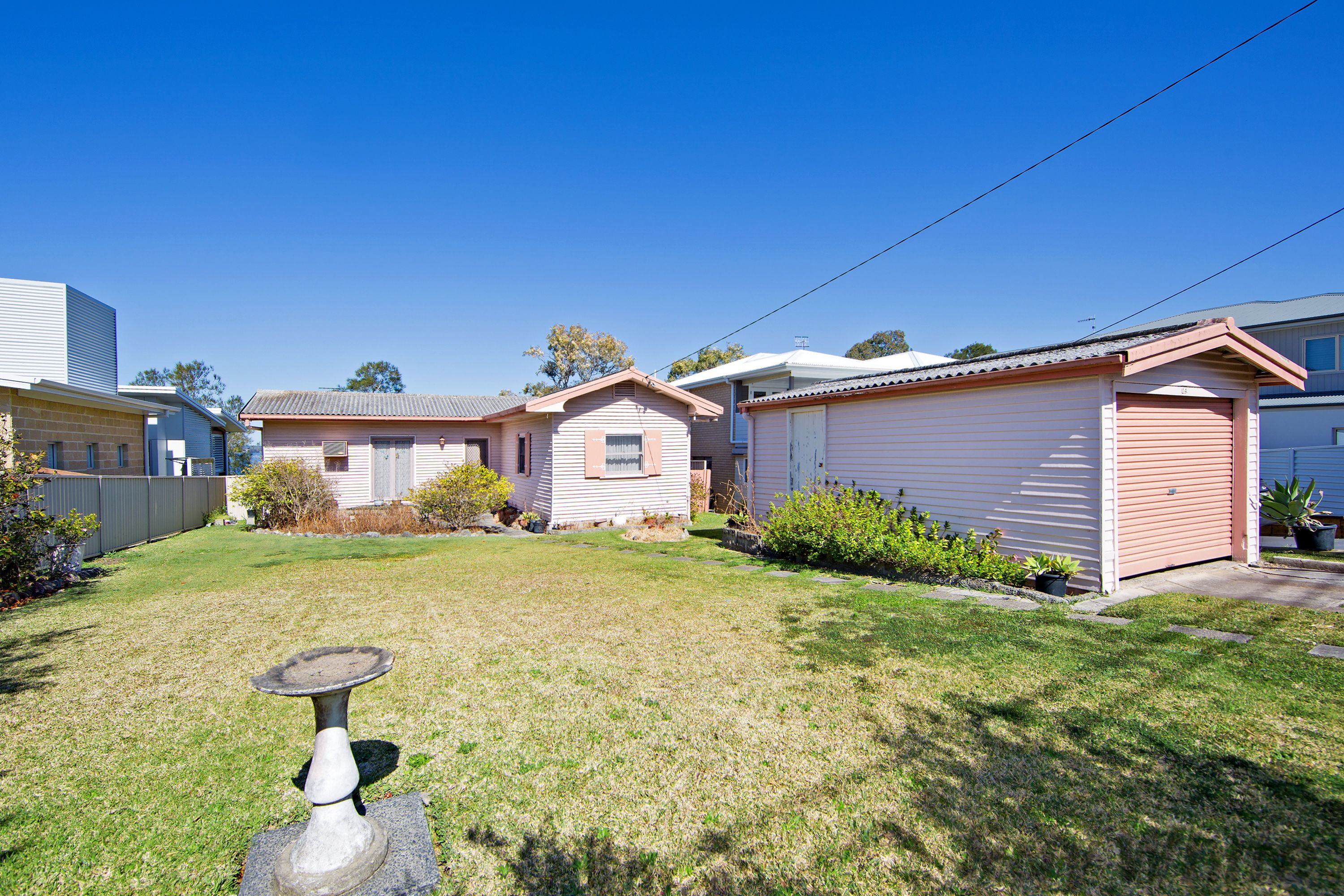 14 Buff Point Avenue, Buff Point, NSW 2262