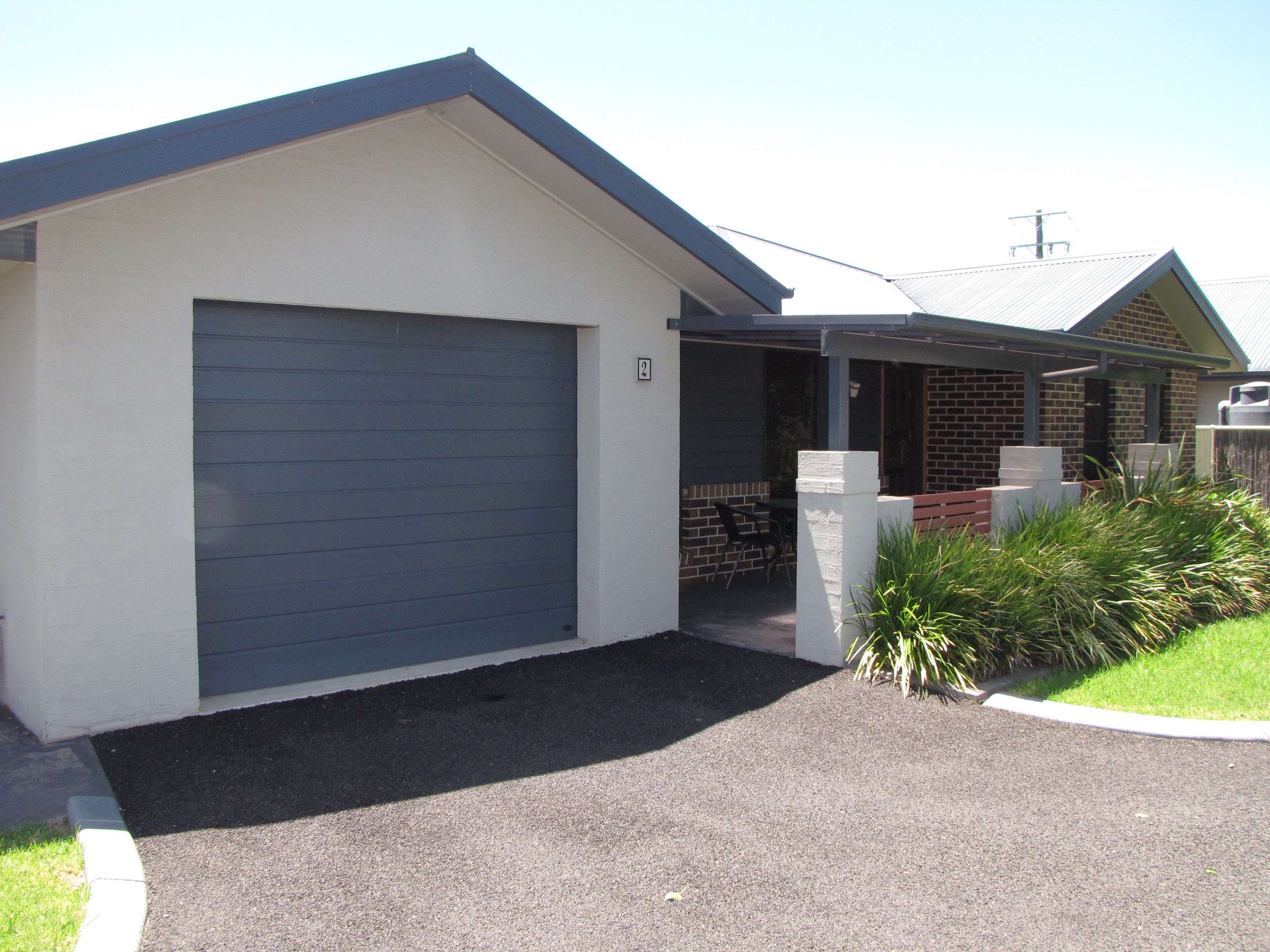 2/65 Broughton Street, Tumut, NSW 2720