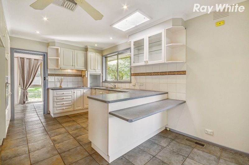 21 Hillcrest Avenue, Ferntree Gully, VIC 3156