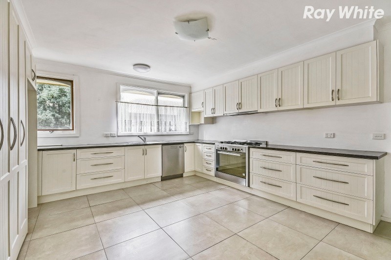 62 Adele Avenue, Ferntree Gully, VIC 3156