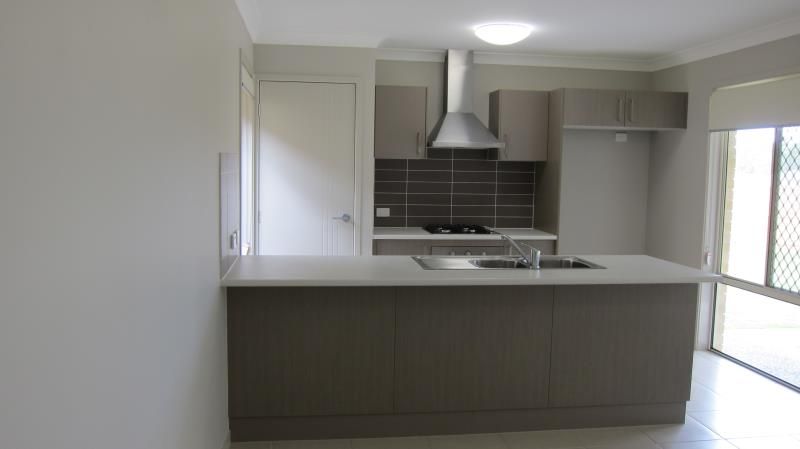 4 Springrise Place, Yarrabilba, QLD 4207