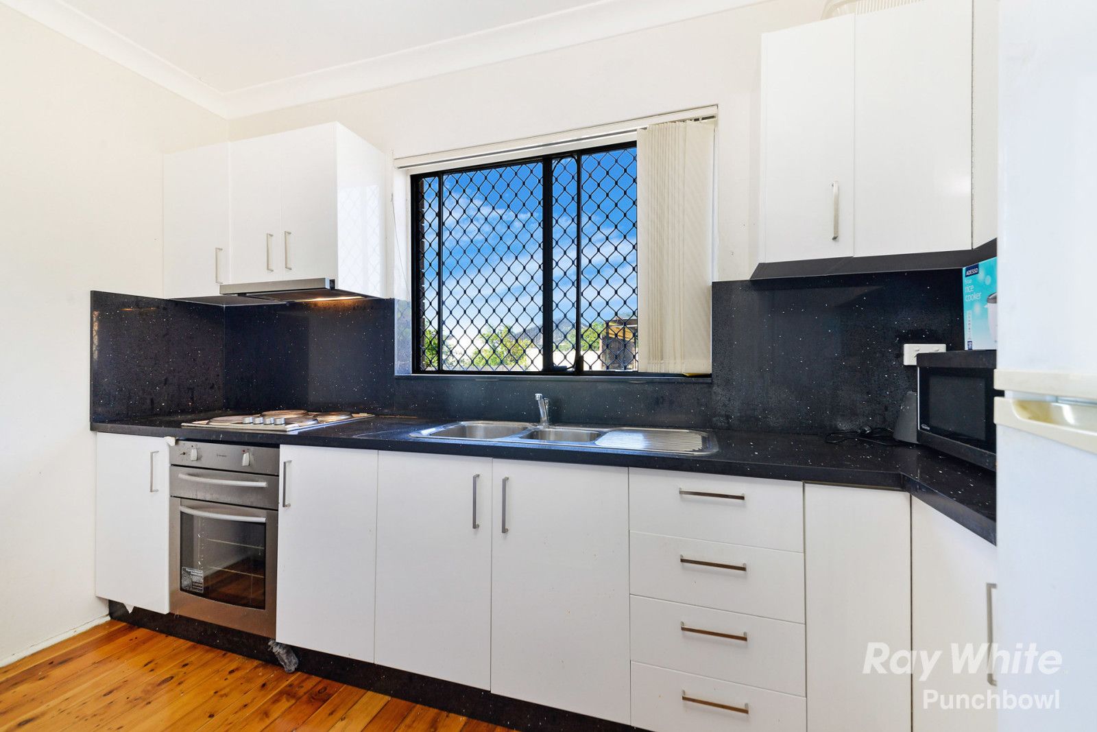 10 Broadway, Punchbowl NSW 2196