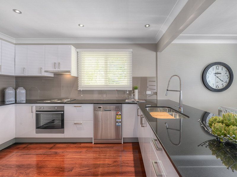 16 Caronga Street, Wavell Heights, QLD 4012
