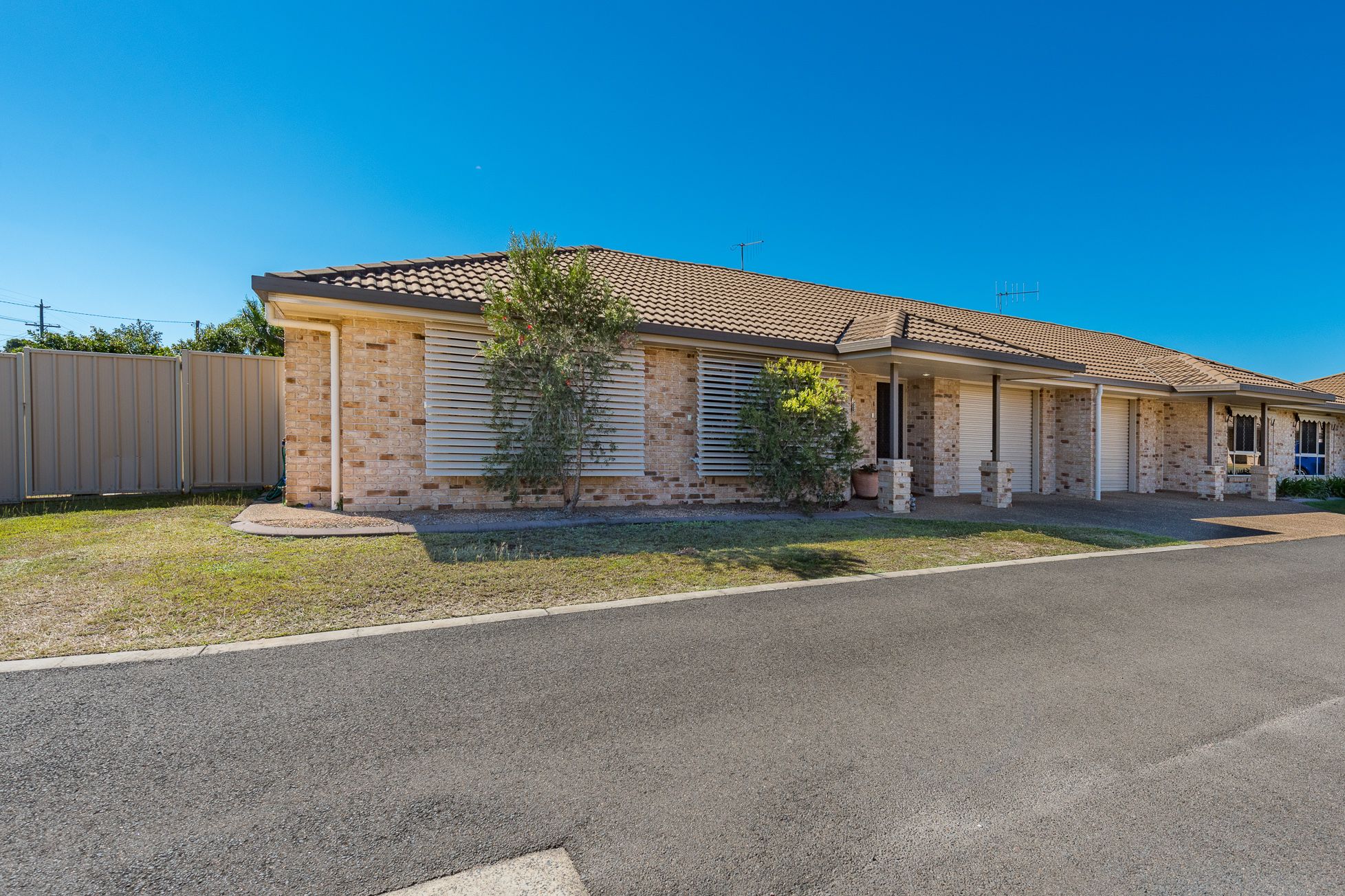 1/112 McCarthy Road, Avenell Heights, QLD 4670