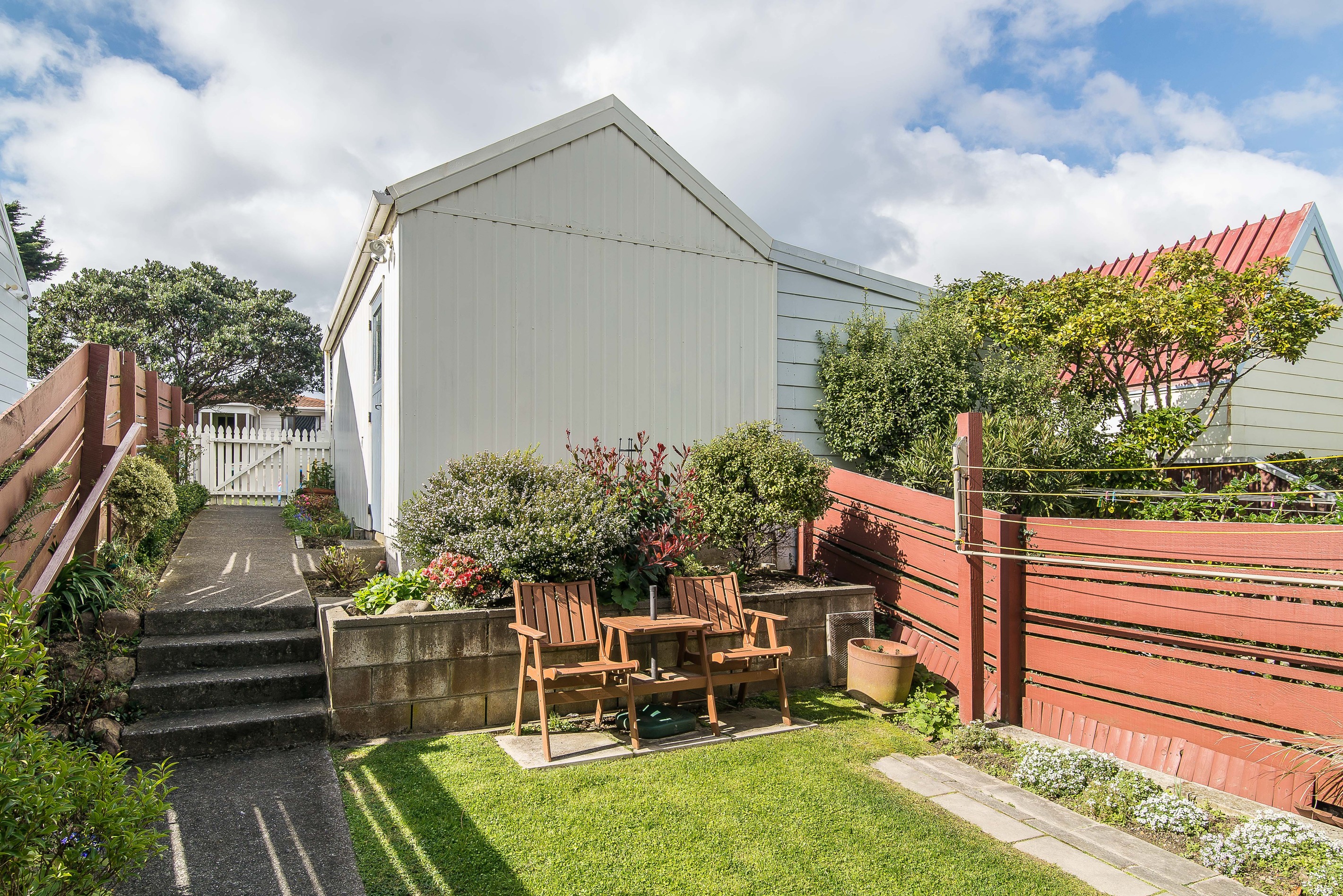 139 Akaroa Drive, Maupuia, Wellington City