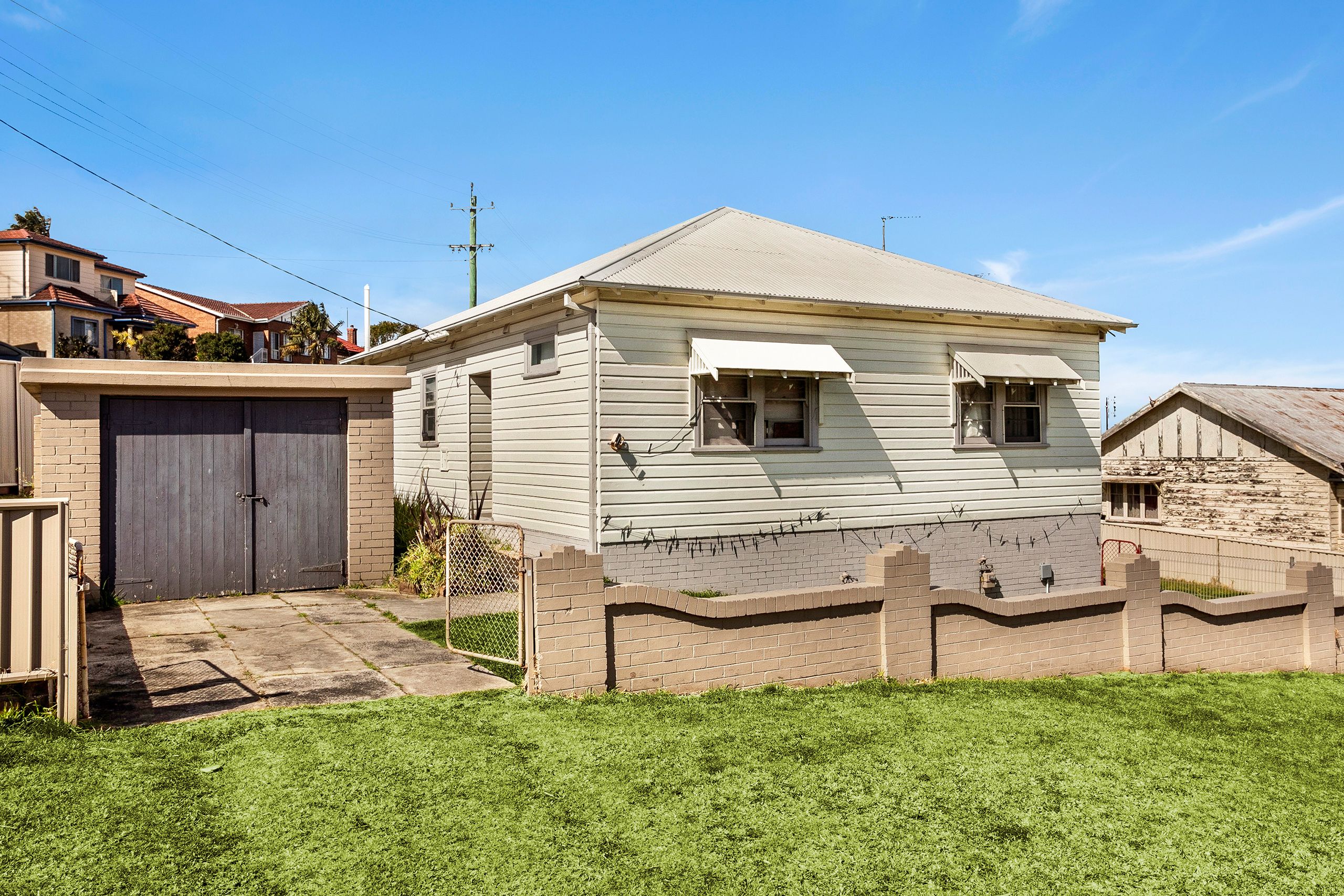 1 Jutland Avenue