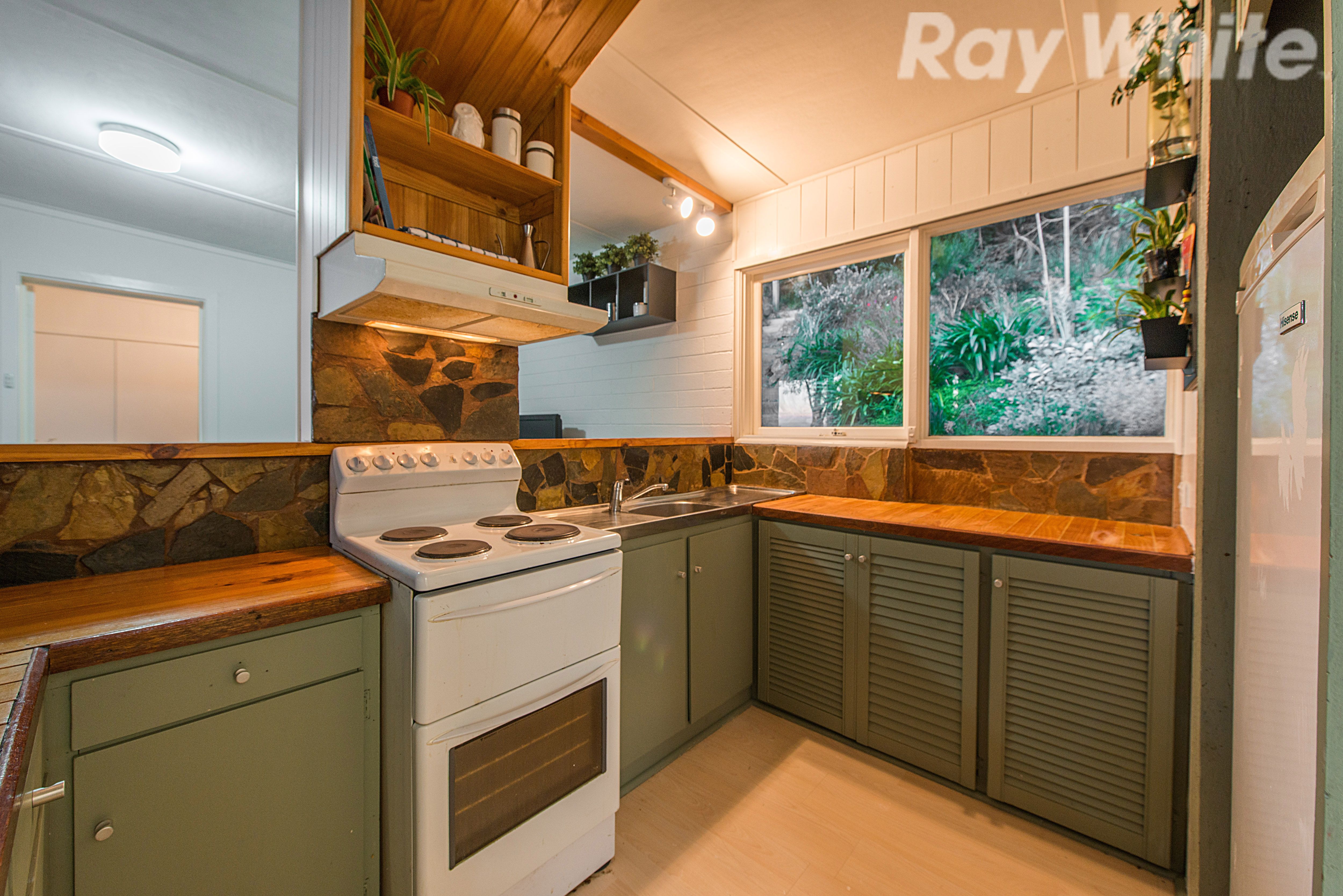 9 Janiesleigh Road, Upper Ferntree Gully, VIC 3156