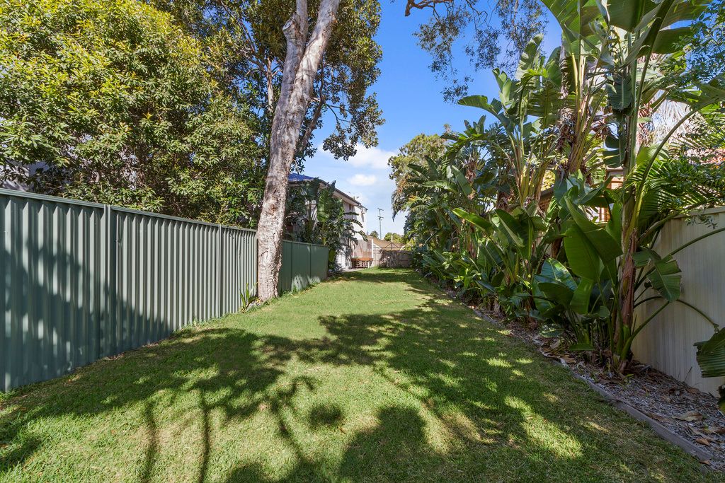 1/27 Clark Street, Biggera Waters, QLD 4216