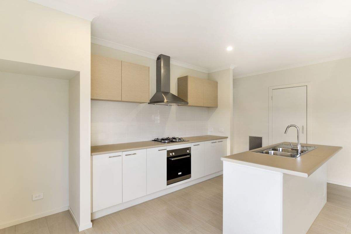 49 Heartlands Boulevard, Tarneit, VIC 3029