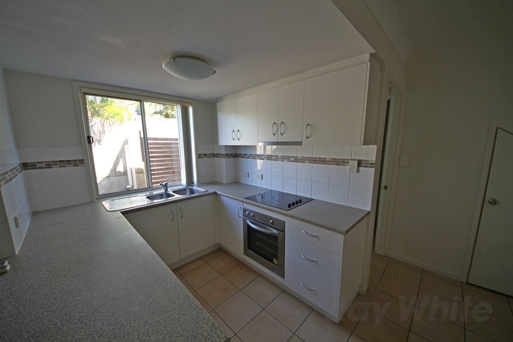 8/21 Albert Street, Eagleby, QLD 4207