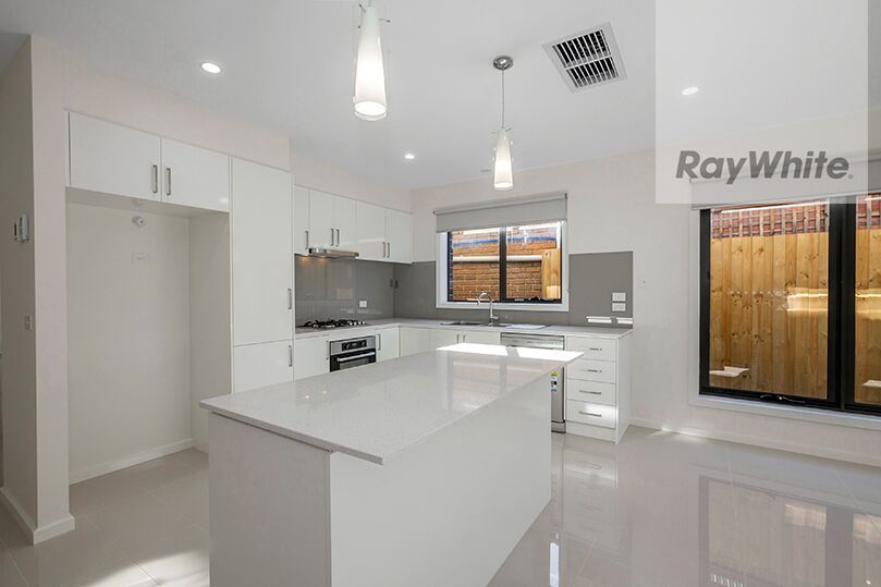 41A Hurlstone Crescent, Mill Park, VIC 3082