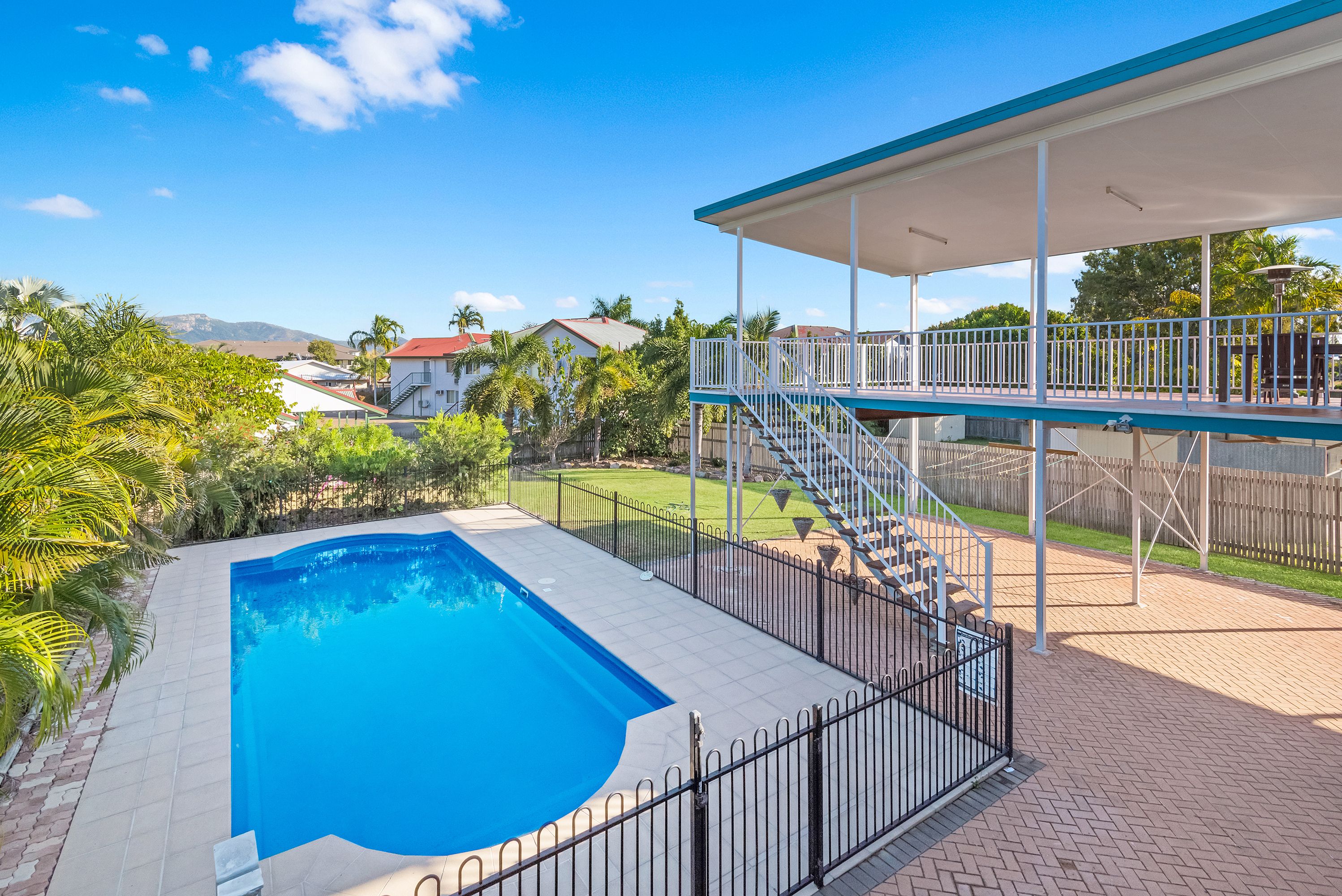 162 Francis Street, West End QLD 4810