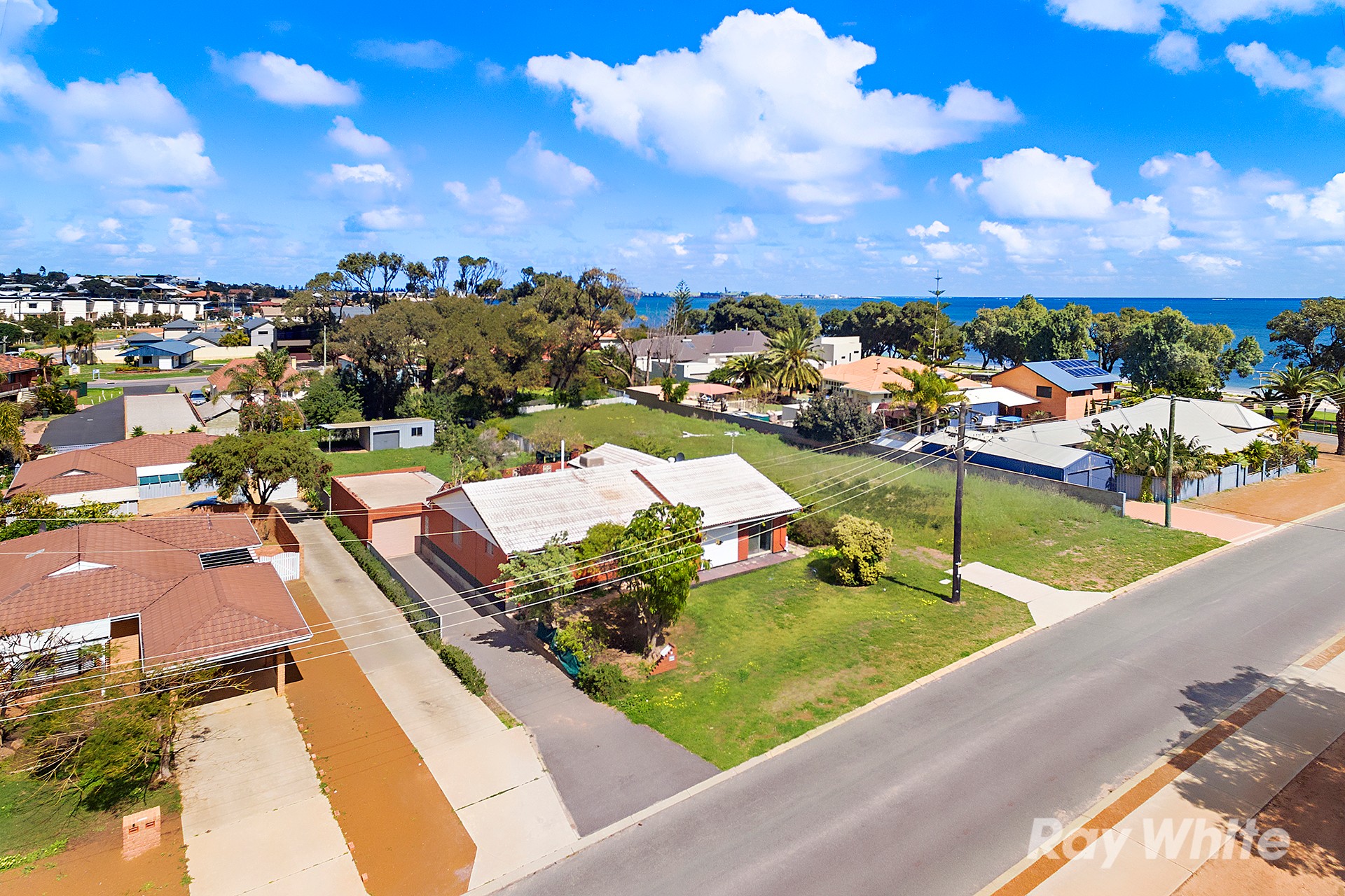 5 Morris Street, Bluff Point, WA 6530