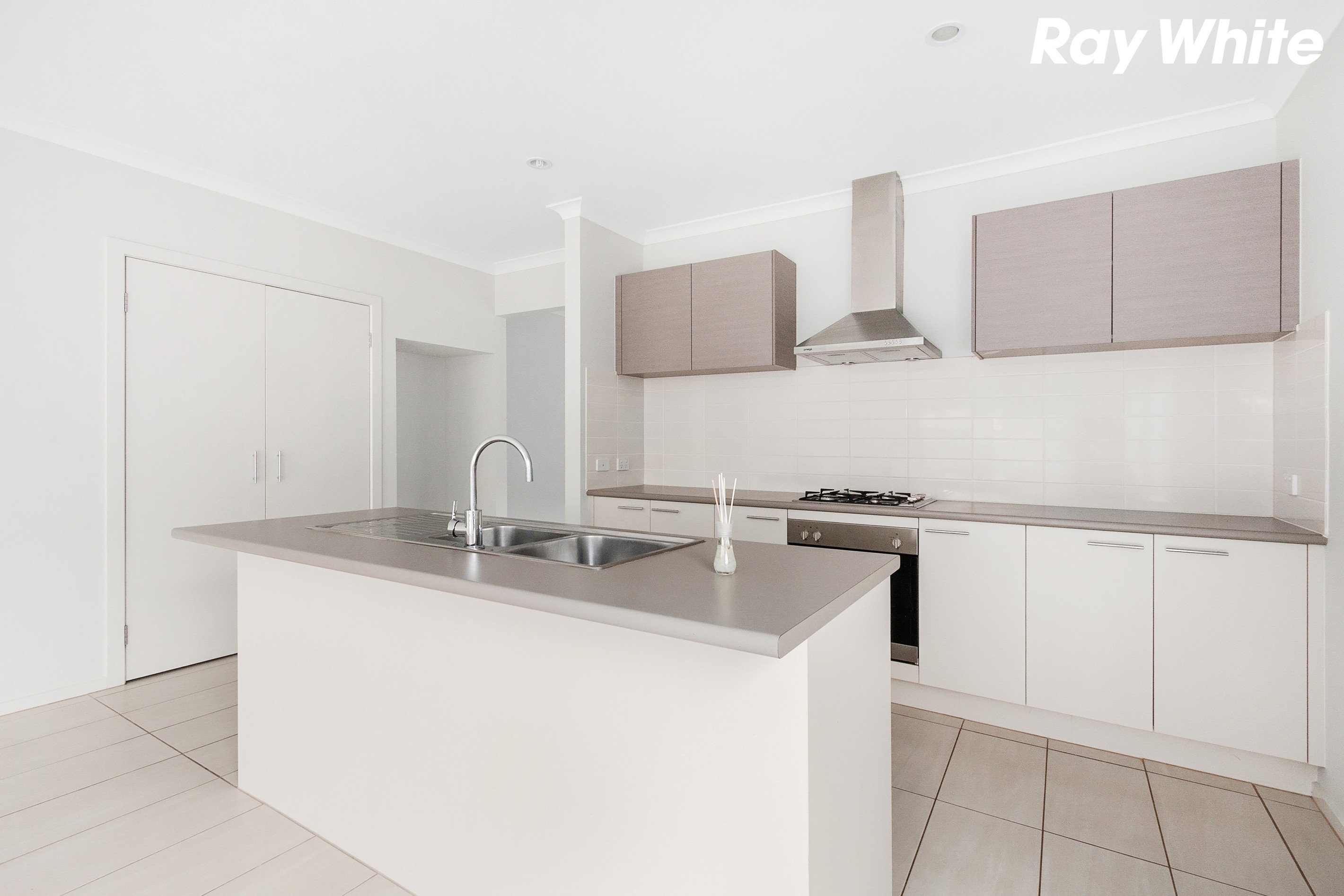 94 Majestic Drive, Officer, VIC 3809