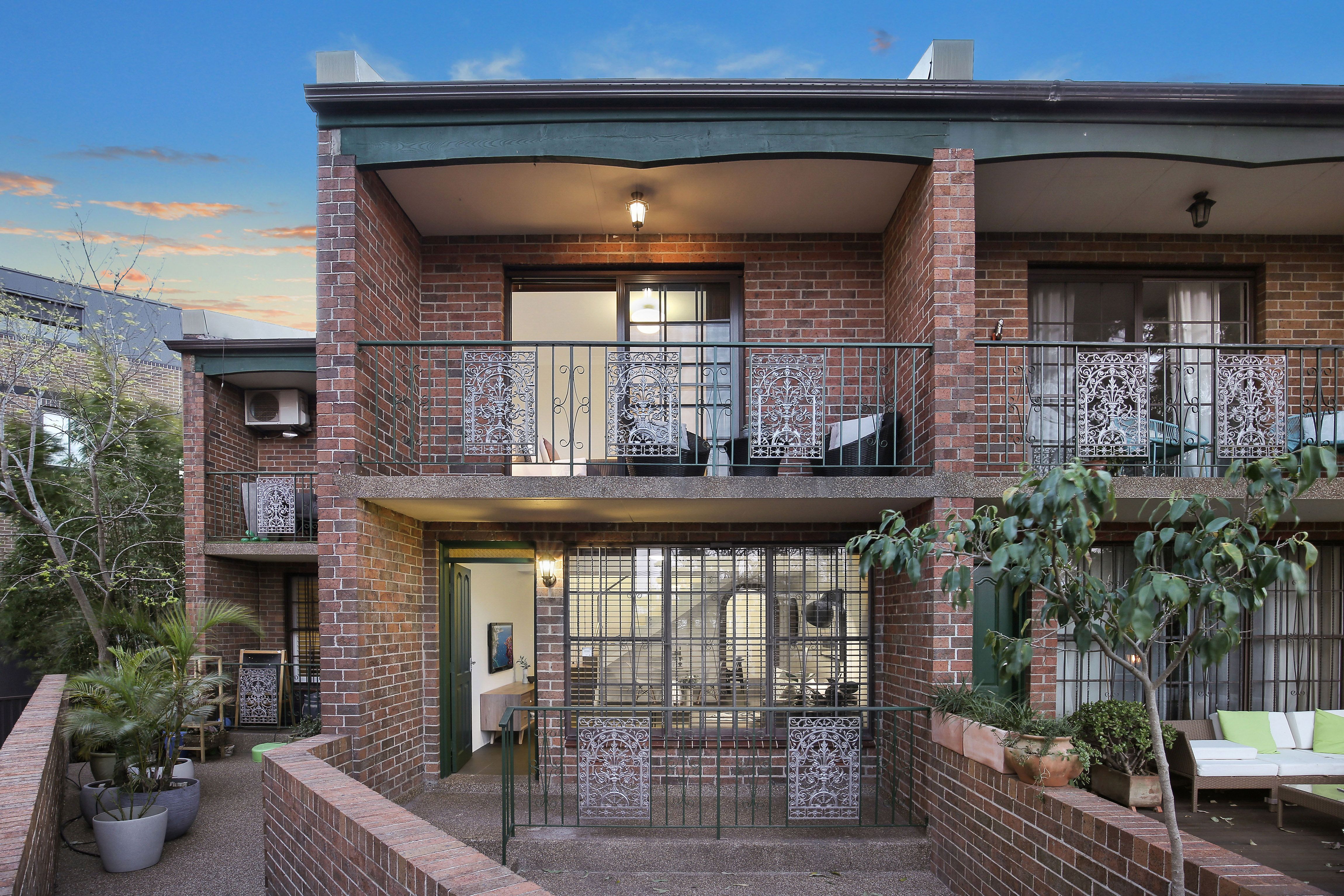 2/1 Iredale Street, Newtown, NSW 2042
