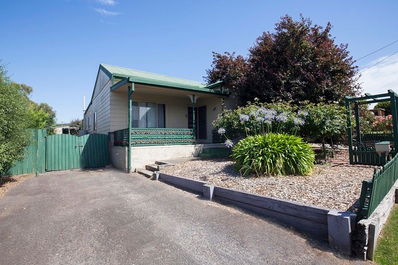 11 McGregor Street, Mount Gambier SA 5290