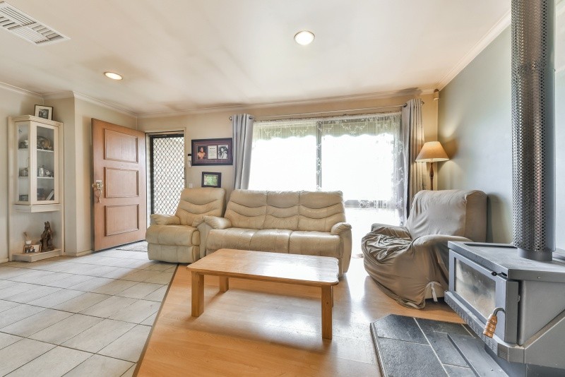 51 Kathleen Crescent, Hoppers Crossing, VIC 3029