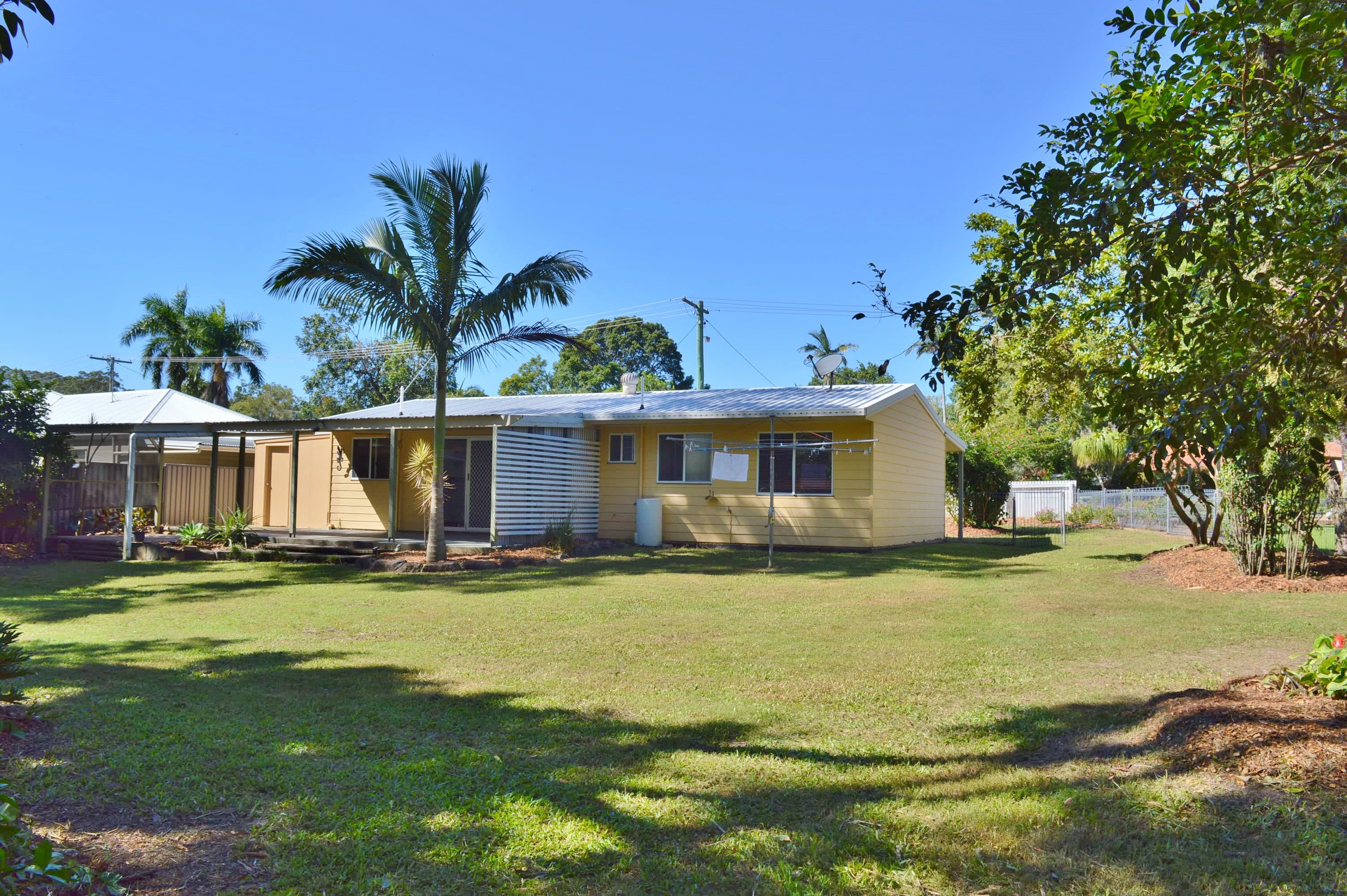 13 North Street, Beerwah QLD 4519