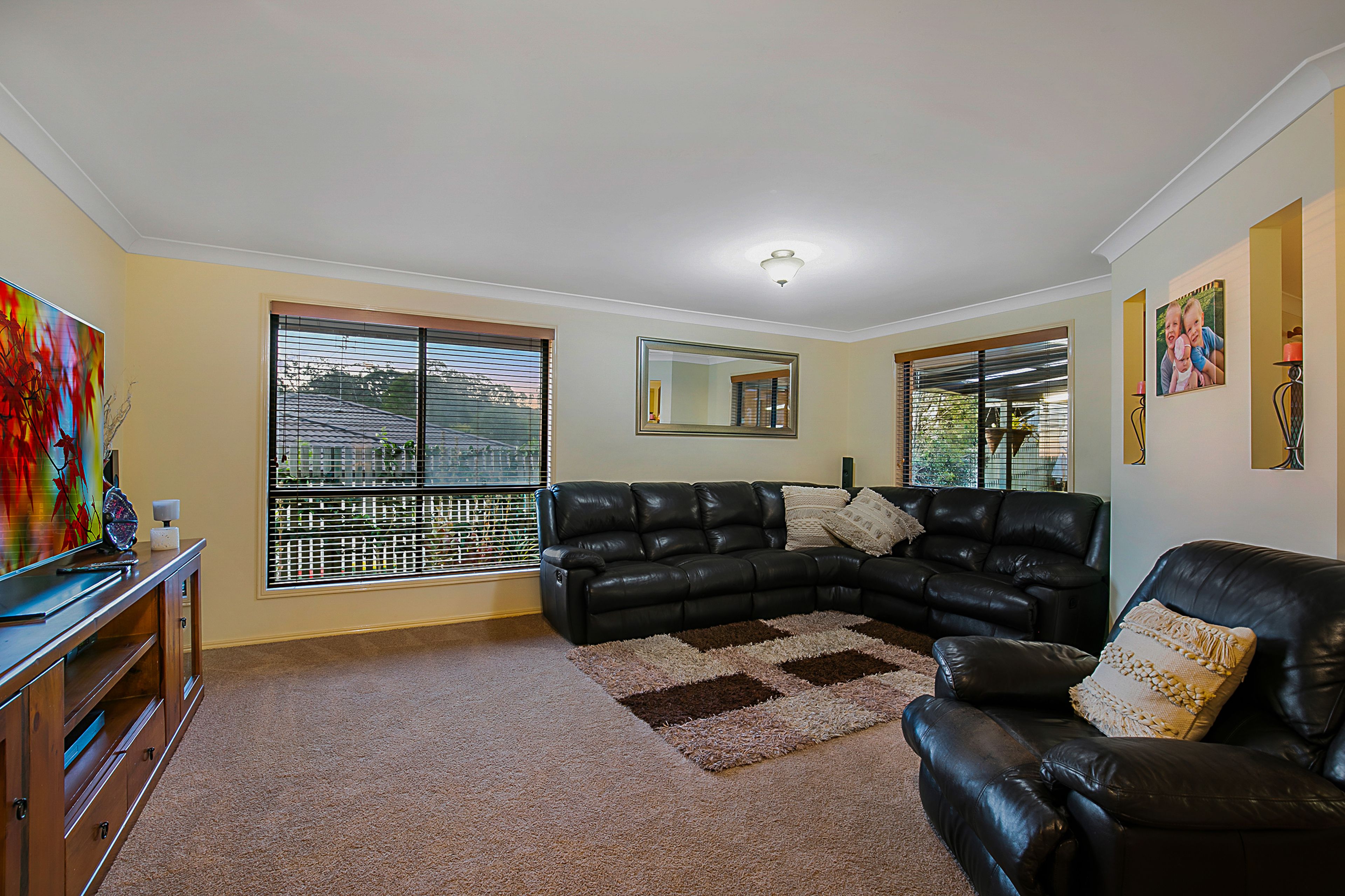 3 Saratoga Close, Wilsonton, QLD 4350