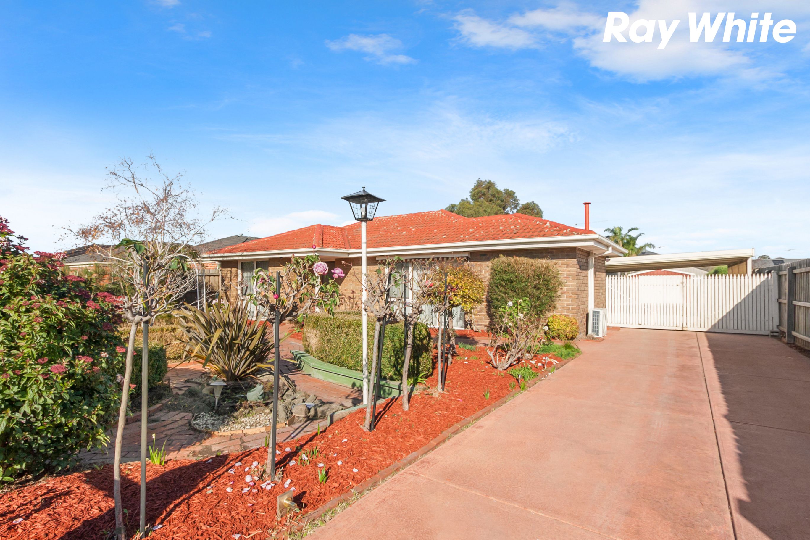 49 Howey Road, Pakenham, VIC 3810