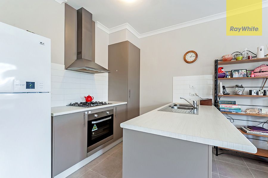 2/7 Ravenwoods Way, Craigieburn, VIC 3064