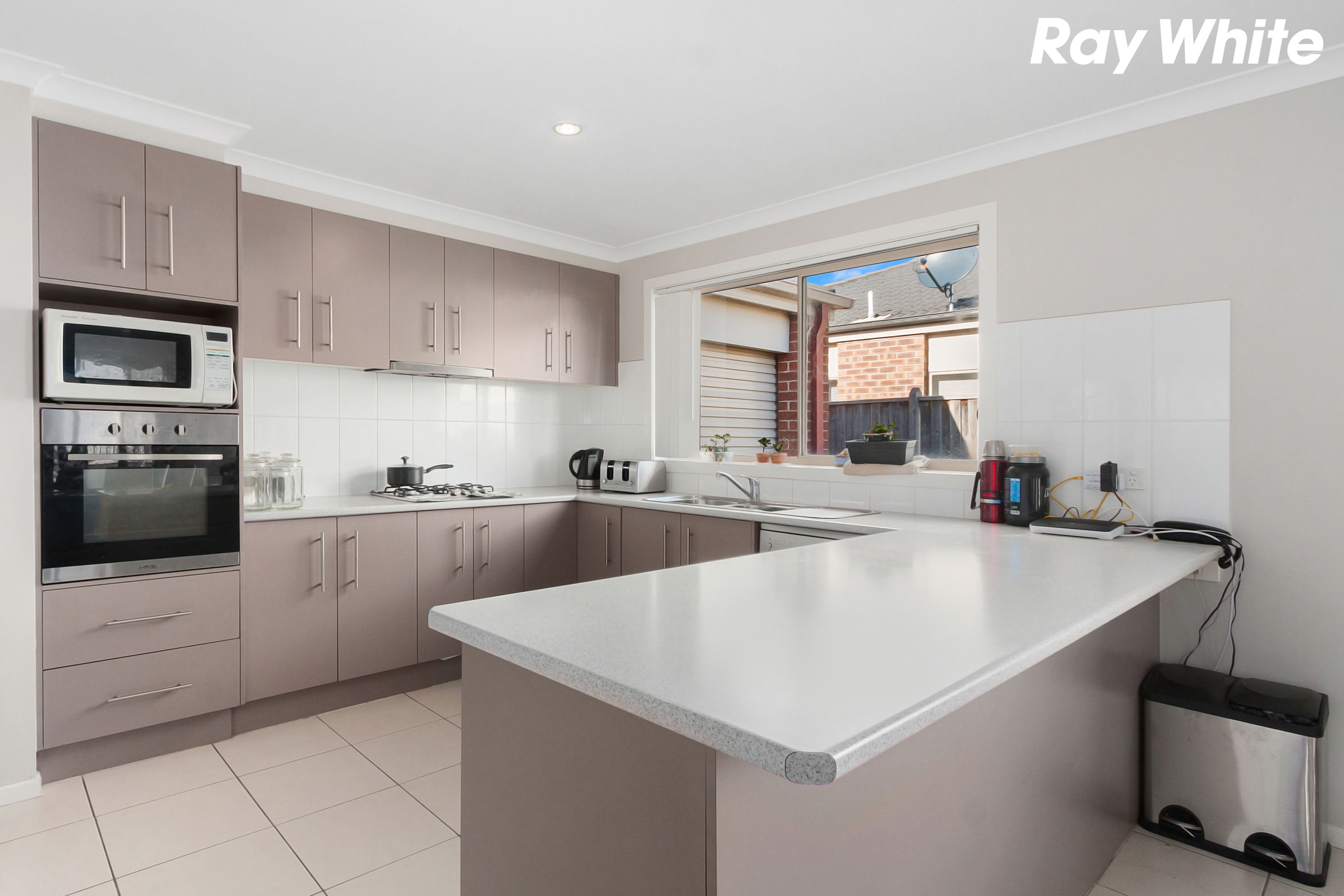 8 Ramel Way, Pakenham, VIC 3810
