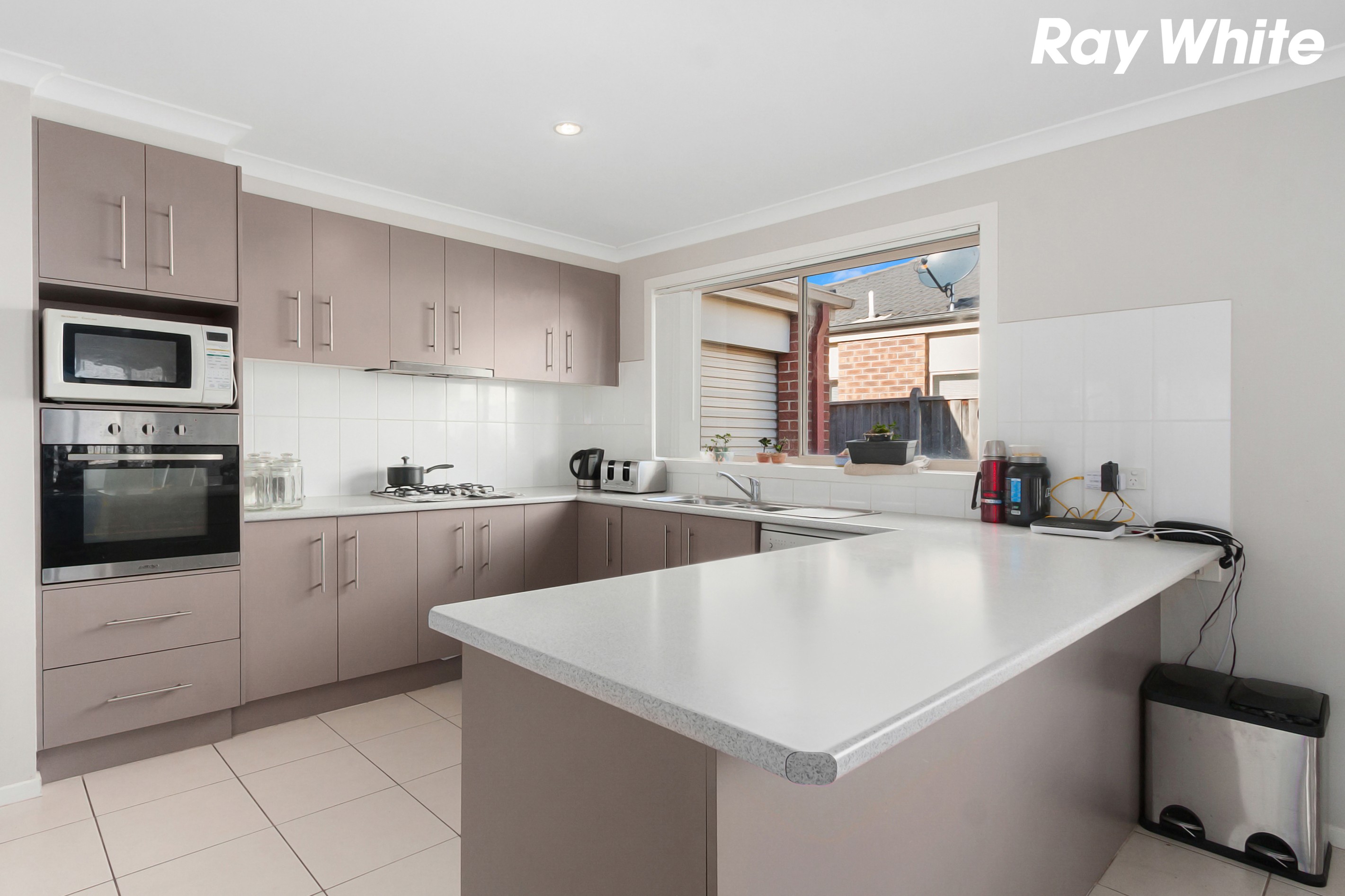 8 Ramel Way, Pakenham, VIC 3810