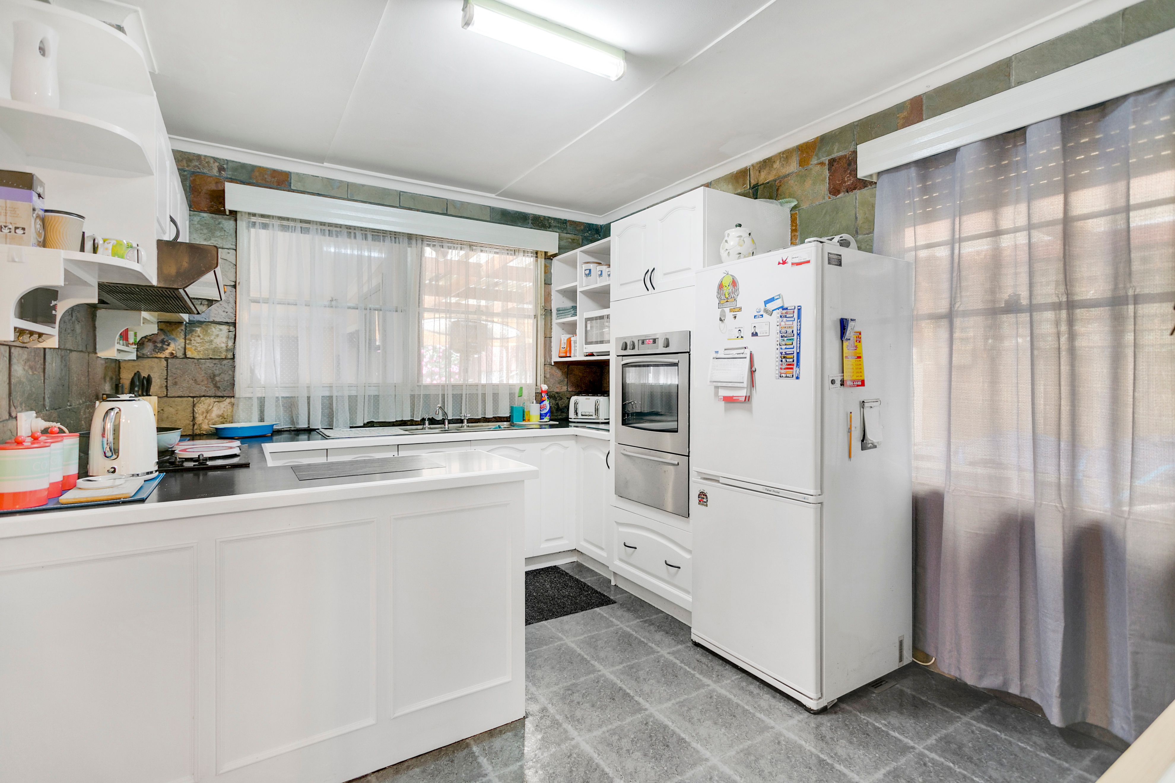 27 Coolgardie Street, Frankston North, VIC 3200