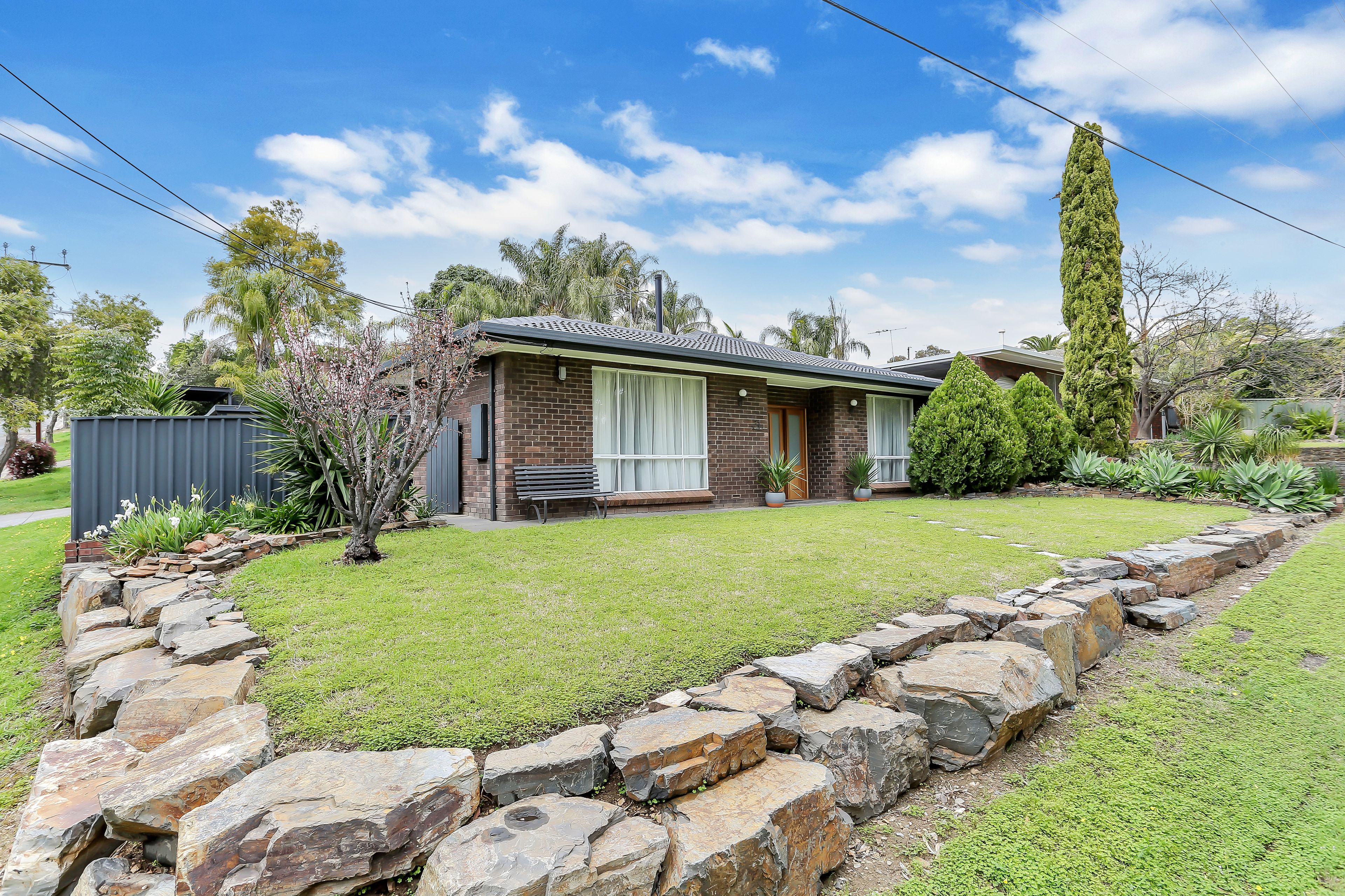 31 Haddington Street, Valley View SA 5093