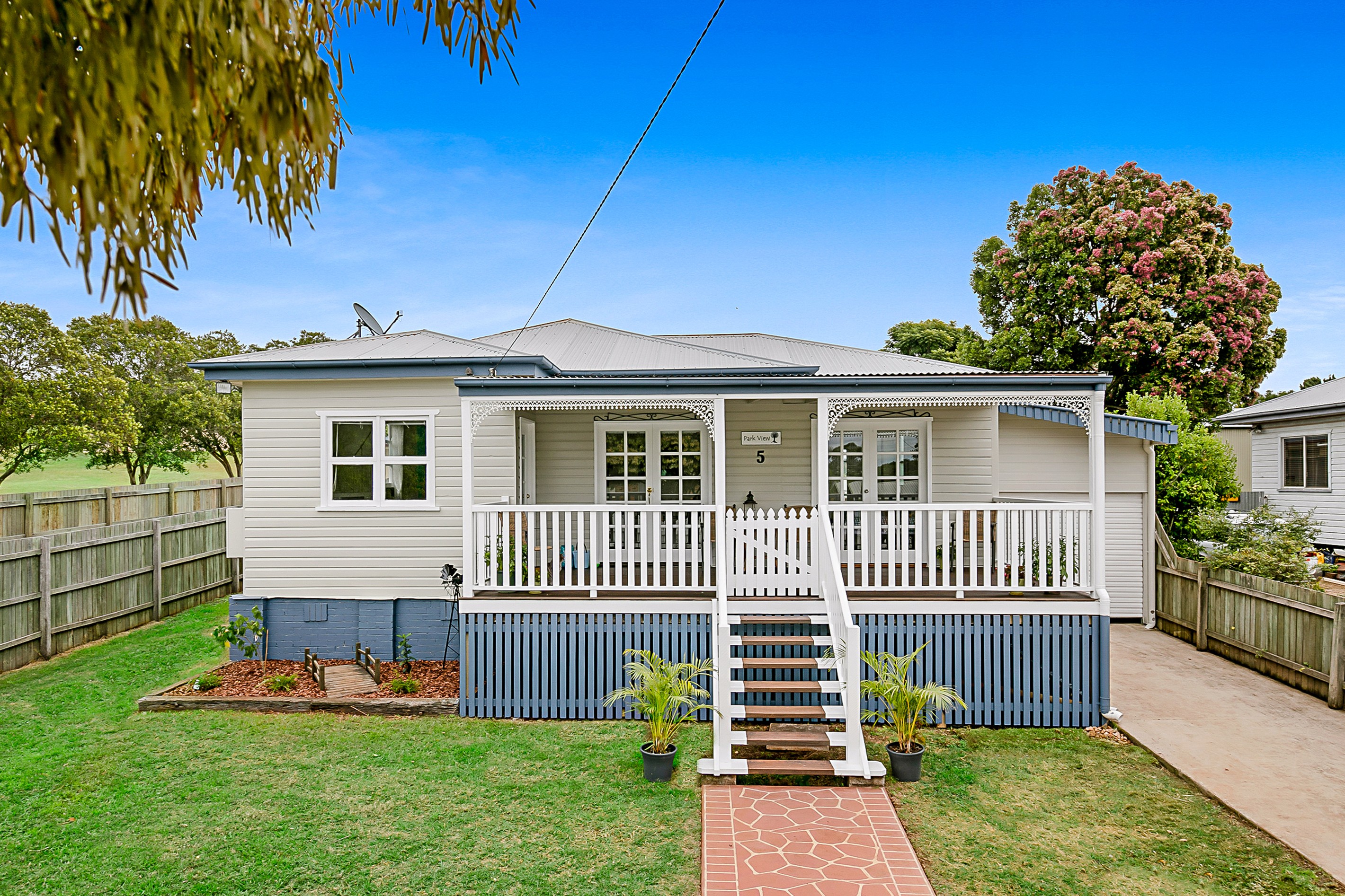 5 Hodgen Street, South Toowoomba, QLD 4350