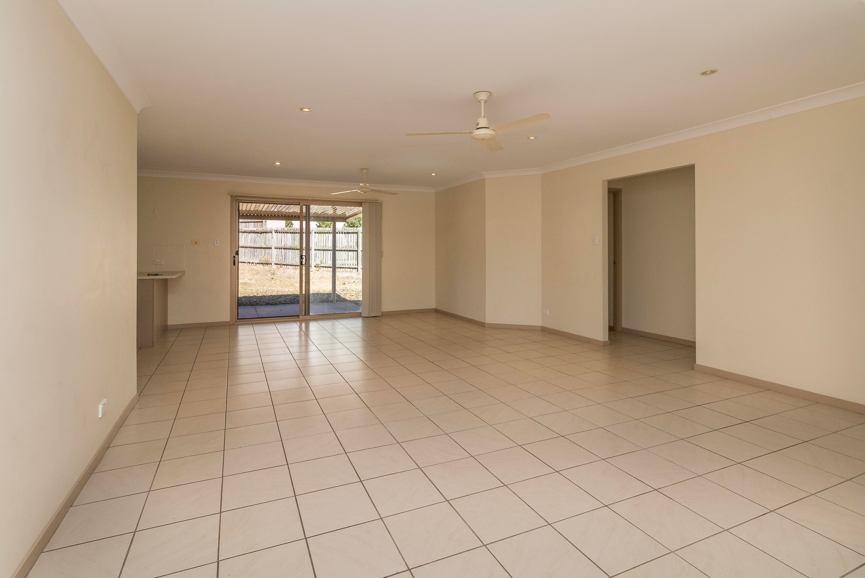 2/36A Tavistock Street, Torquay, QLD 4655