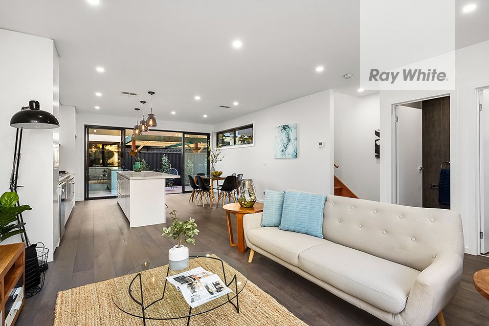 2/25 Wilmoth Street, Thornbury, VIC 3071