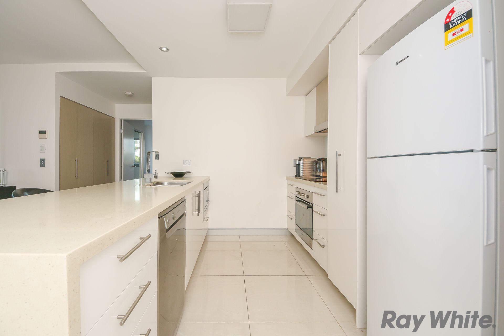 1/80 Hornibrook Esplanade, Clontarf, QLD 4019