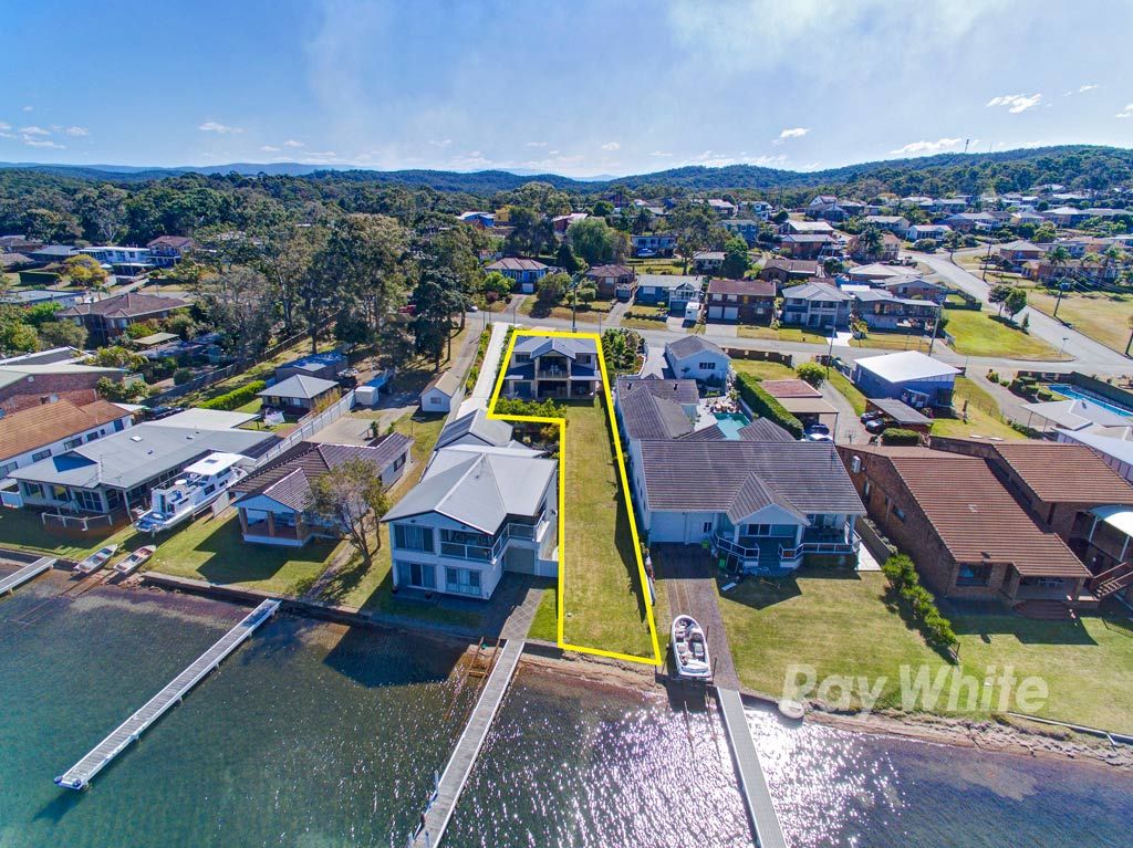 212 Kilaben Road, Kilaben Bay, NSW 2283