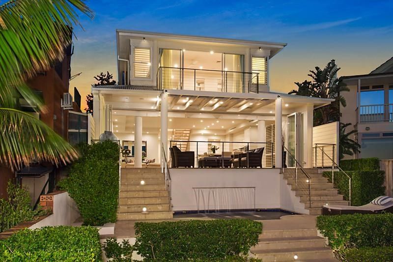 Soak up some Sun in these extravagant, ultraluxe harbourside rentals