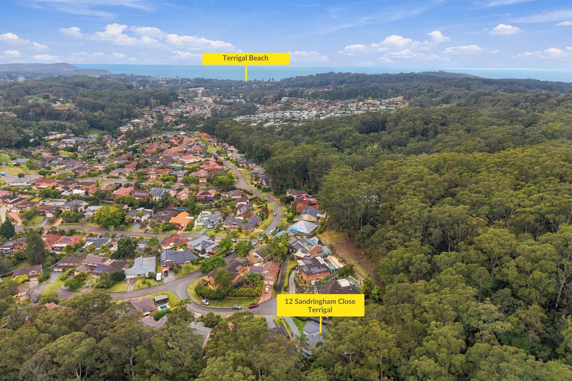 12 Sandringham Close — photo 11 of 18