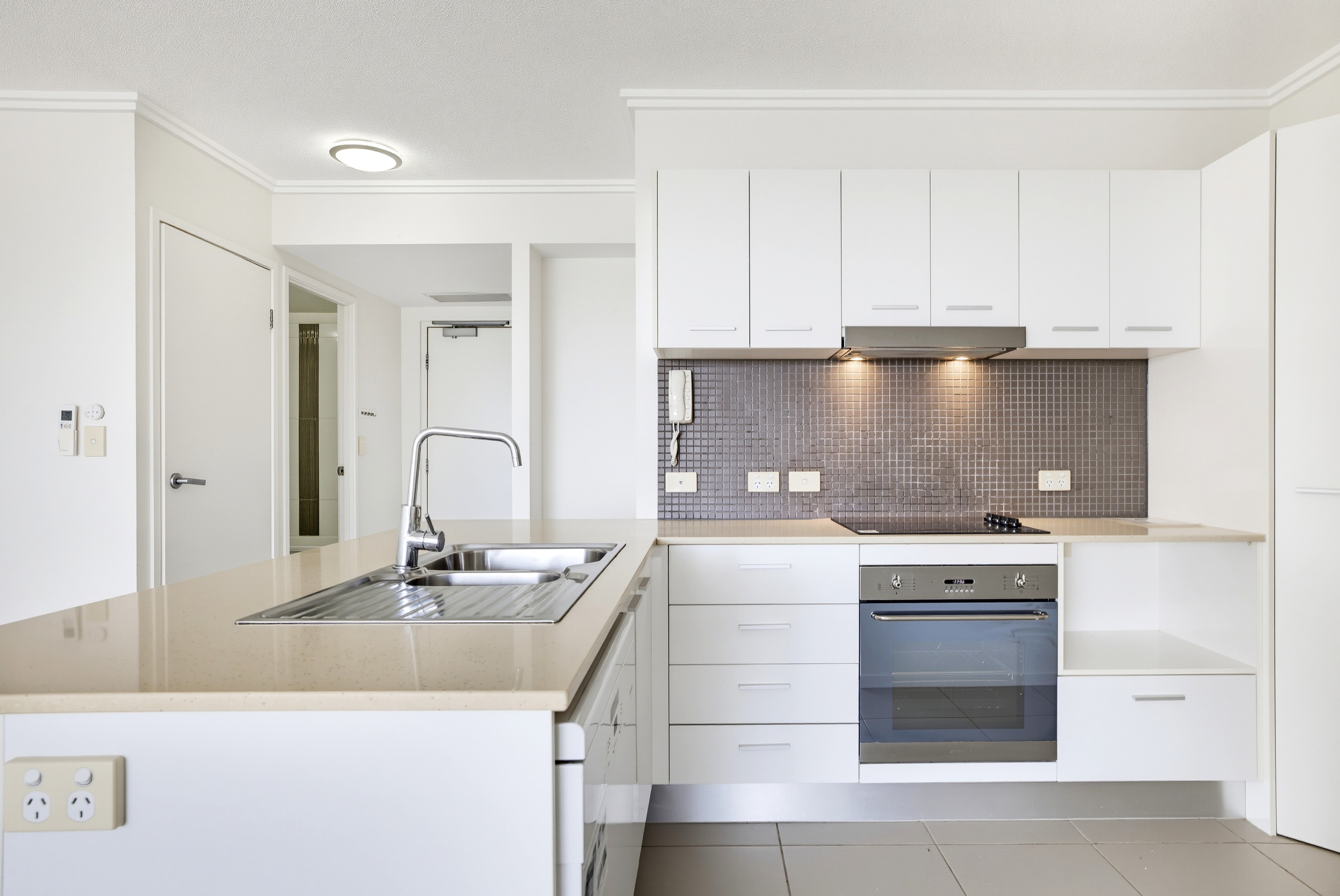 215/21 Innovation Parkway, Birtinya, QLD 4575