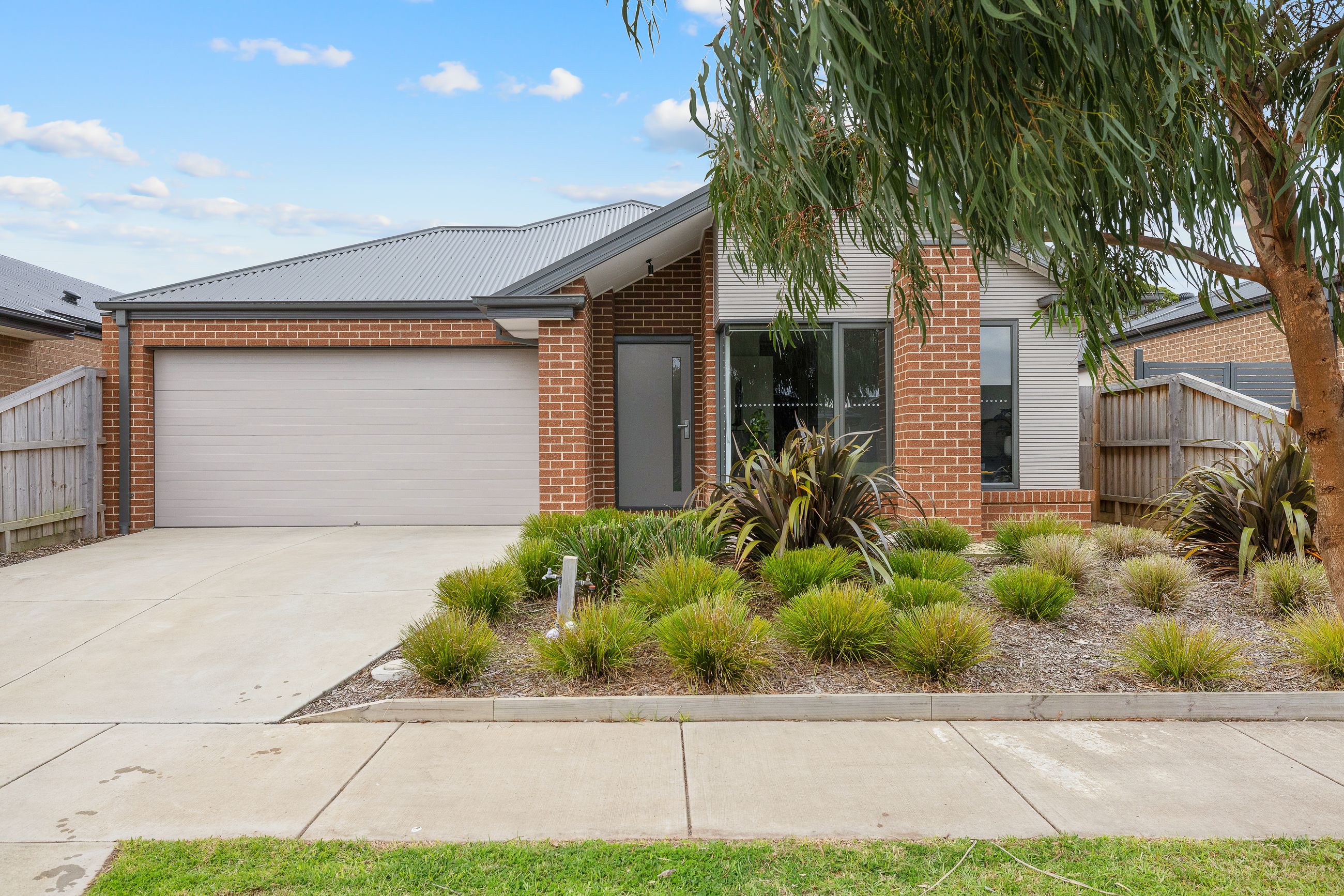 102 Pembrey Loop, Cowes VIC 3922