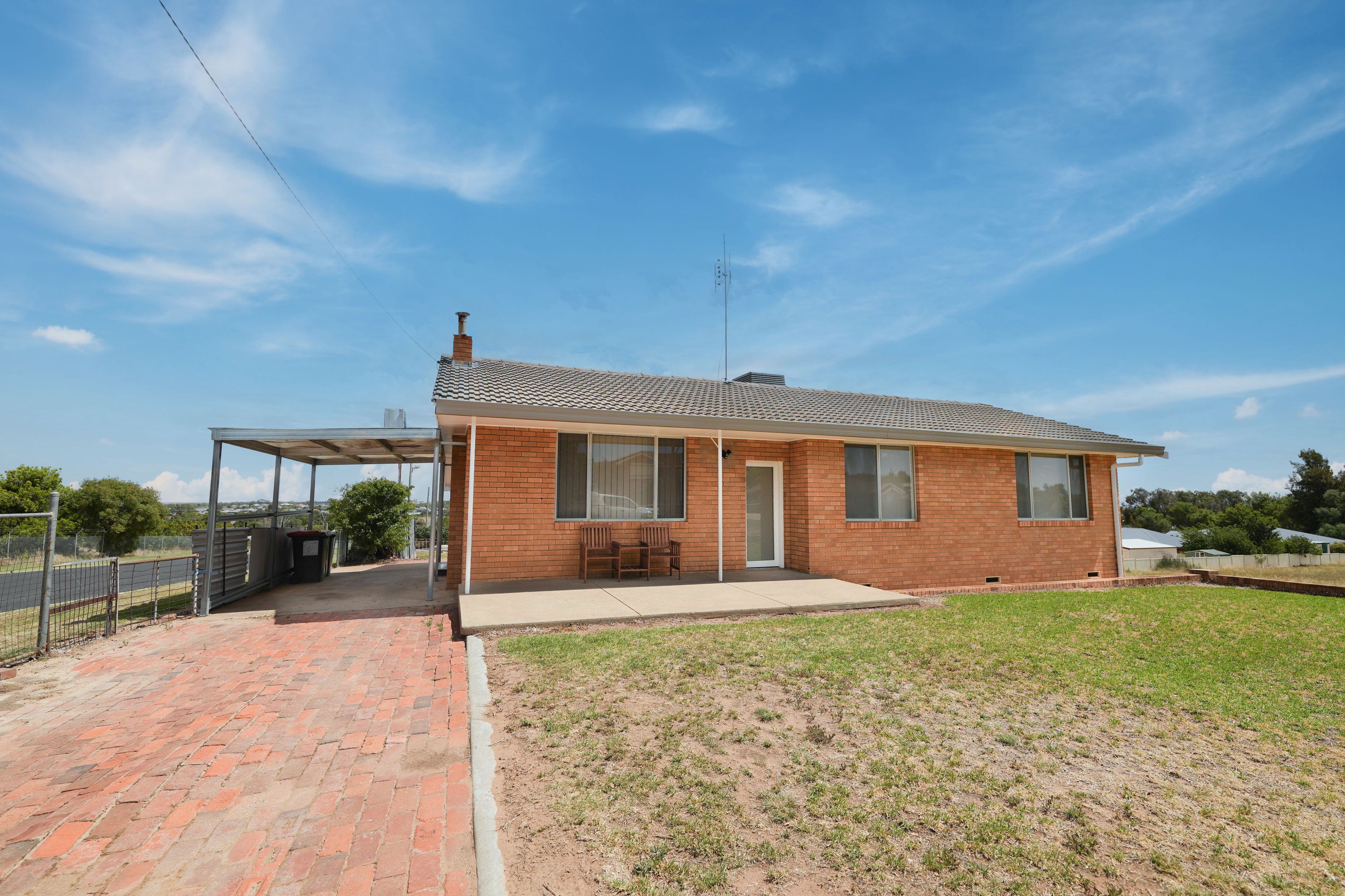101 Mitchell Street — photo from Ray White Parkes