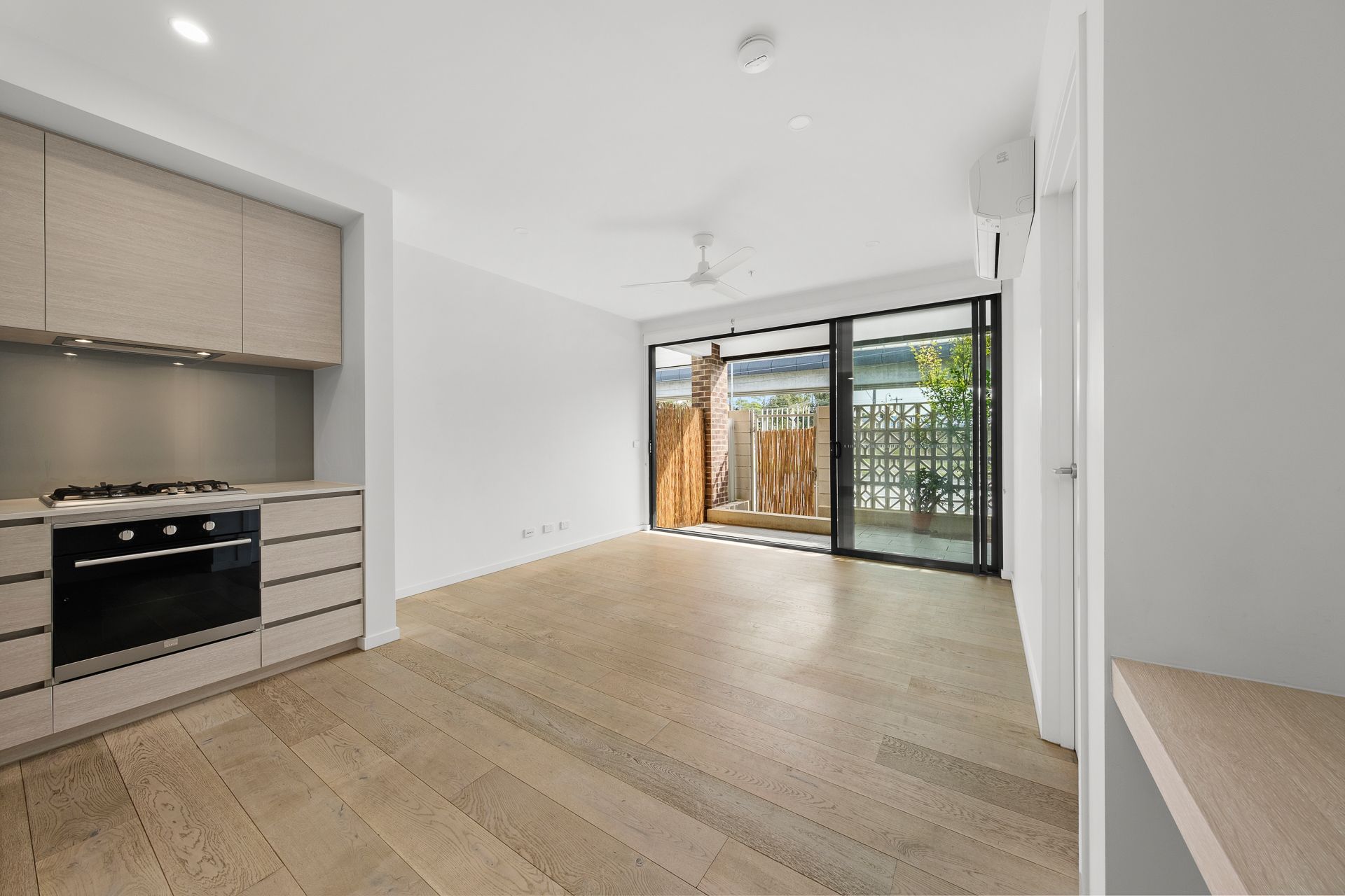 G08/16 Lomandra Drive, Clayton South, VIC 3169