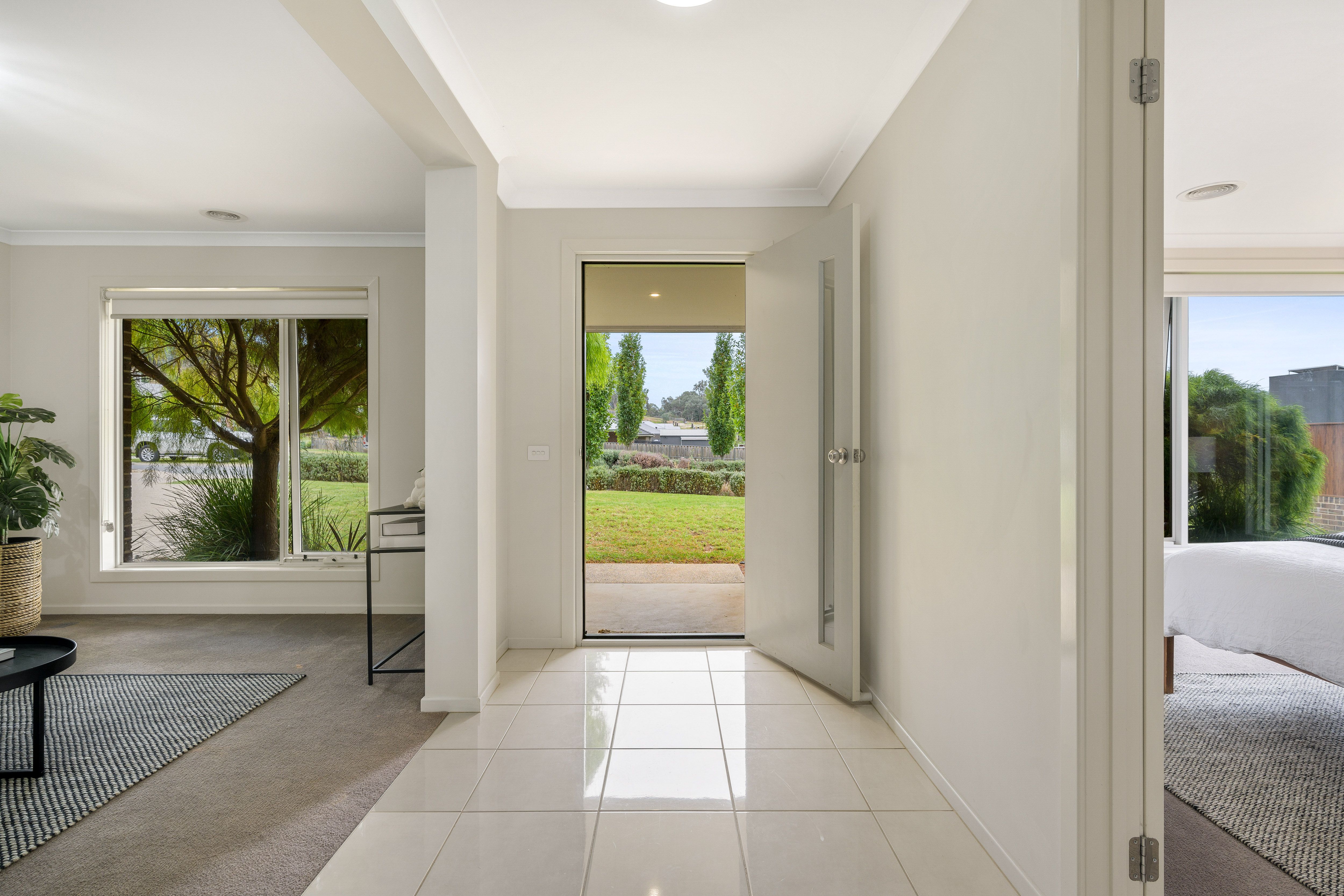 3 Baltimore Avenue, Hamilton Valley, NSW 2641