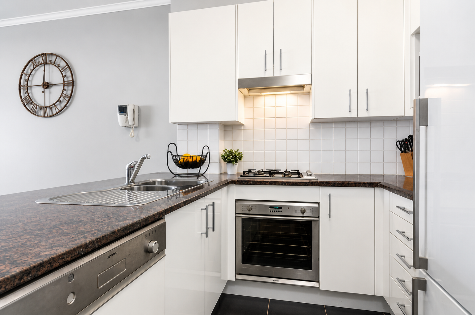 161/4 Dolphin Close, Chiswick, NSW 2046