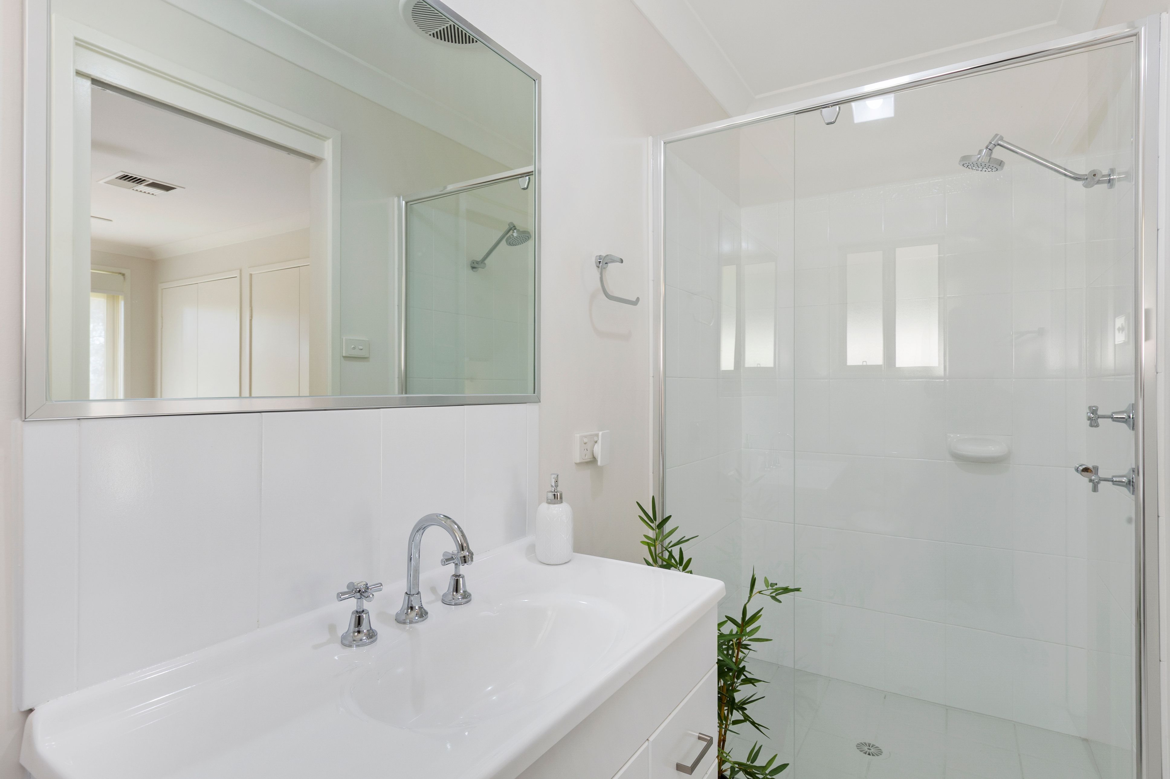 16 Karong Avenue — photo 11 of 17