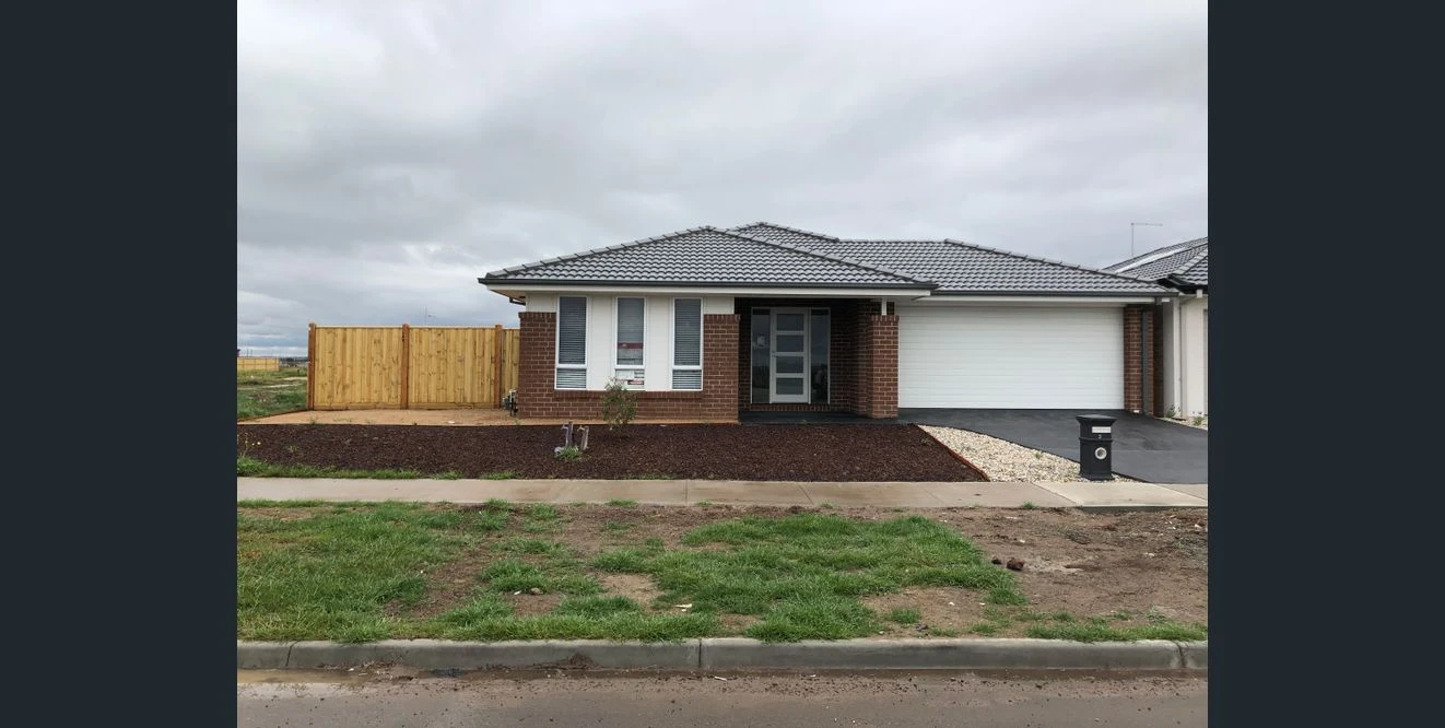 33 Madden Boulevard, Tarneit, VIC 3029