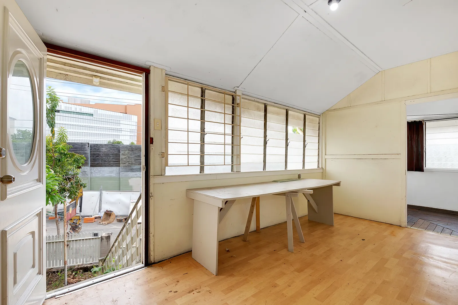 38 Railway Terrace, Dutton Park